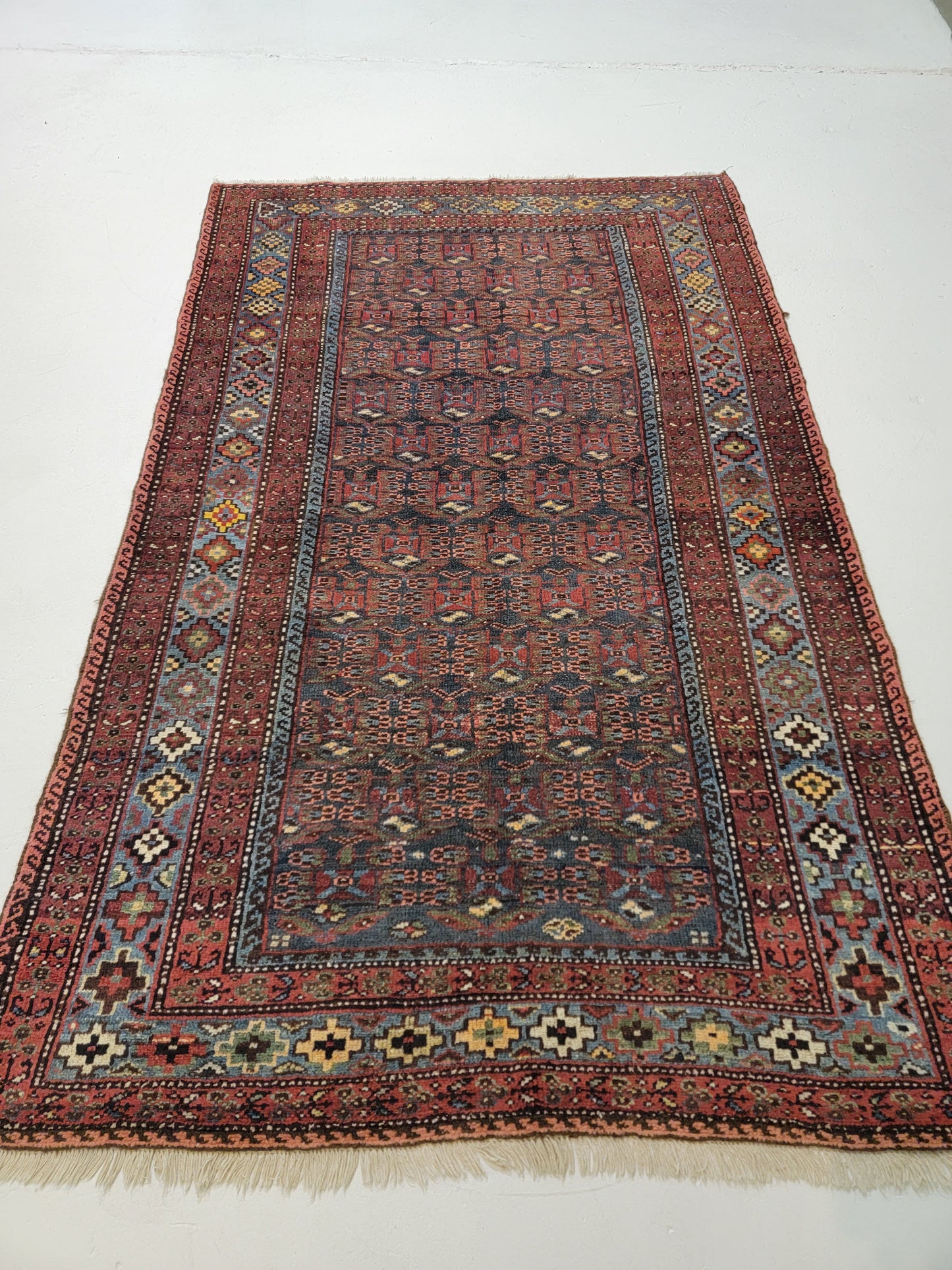 Antique Hand-Knotted Wool Malayer Collectible 4'2" x 6'8"