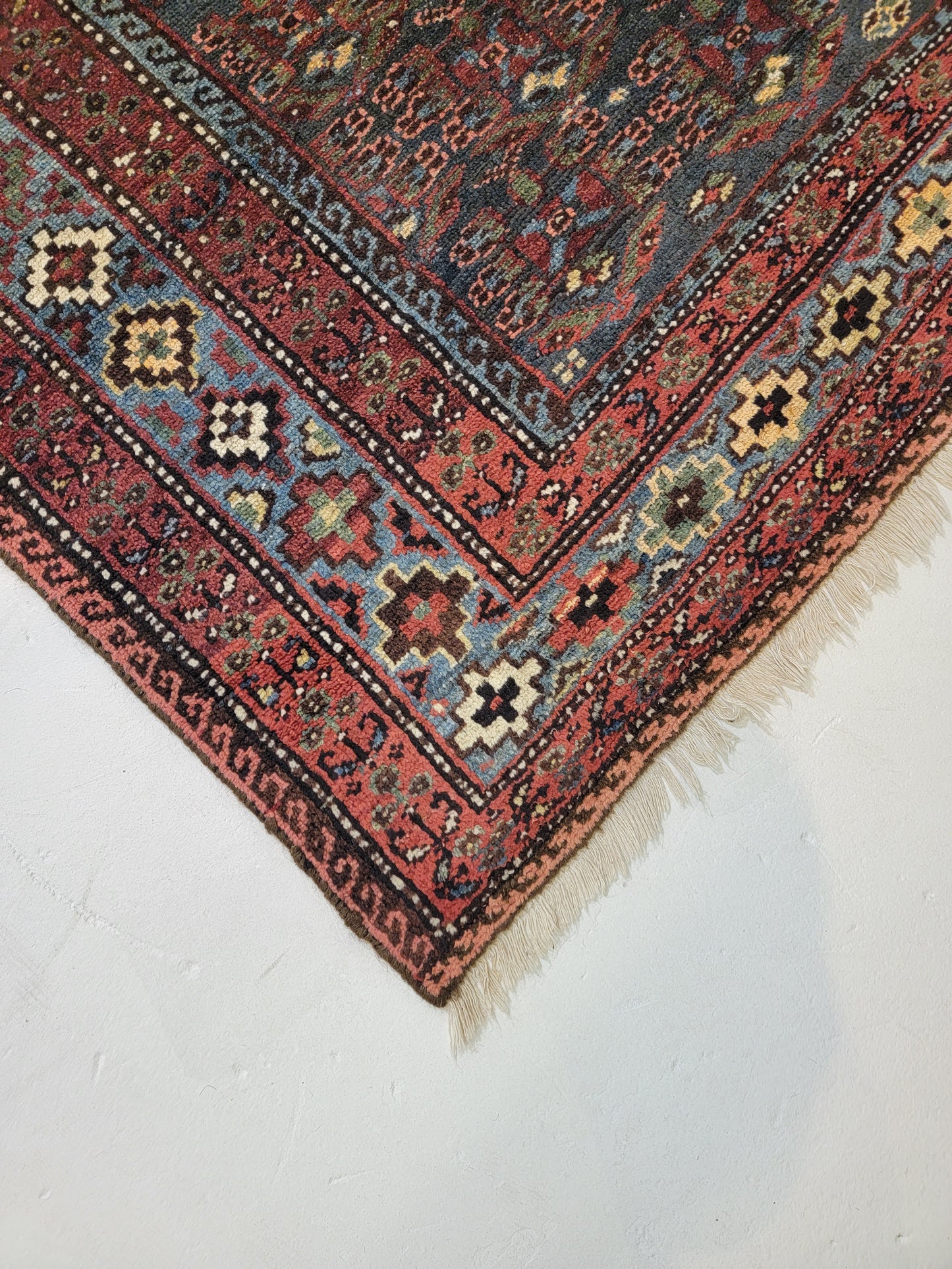 Antique Hand-Knotted Wool Malayer Collectible 4'2" x 6'8"