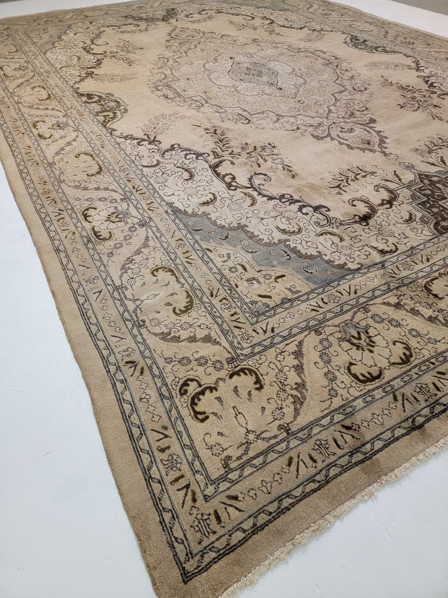 Antique Hand-Knotted Wool Area Rug Tabriz Oversized 13'3" x 18'1"