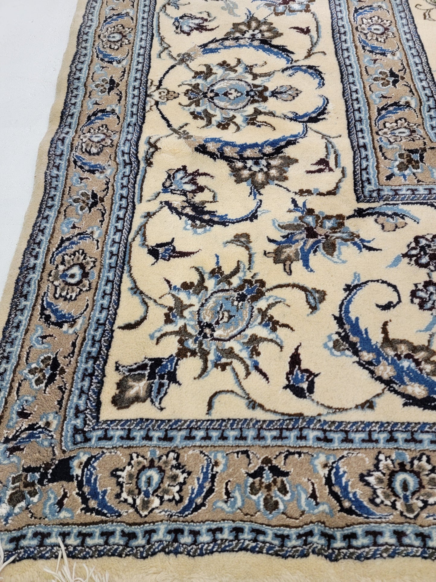 Hand-Knotted Wool and Silk Rug Nain 9'9" x 13'1"