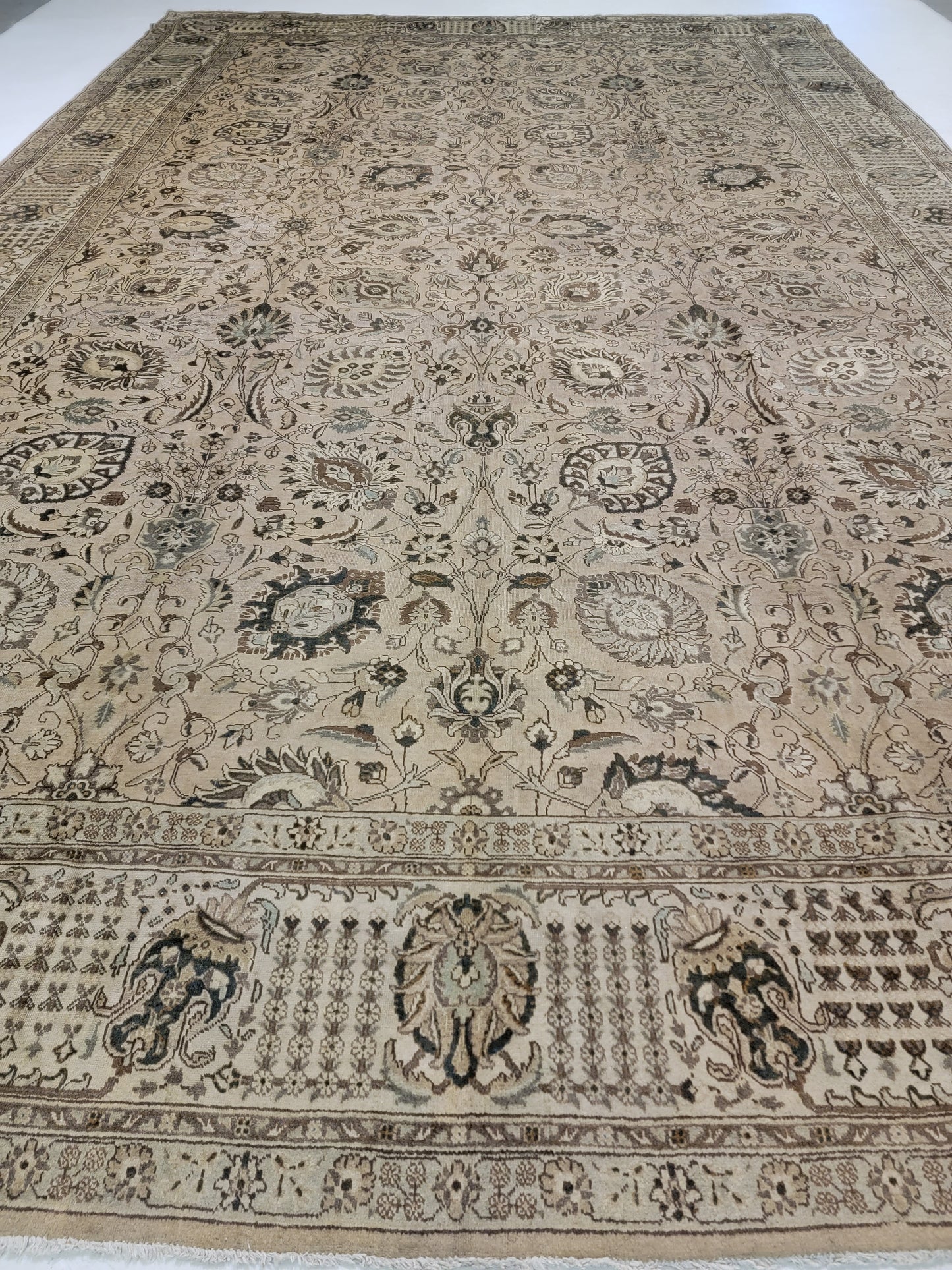 Antique Hand-Knotted Wool Area Rug Tabriz 12'6" x 19'7"