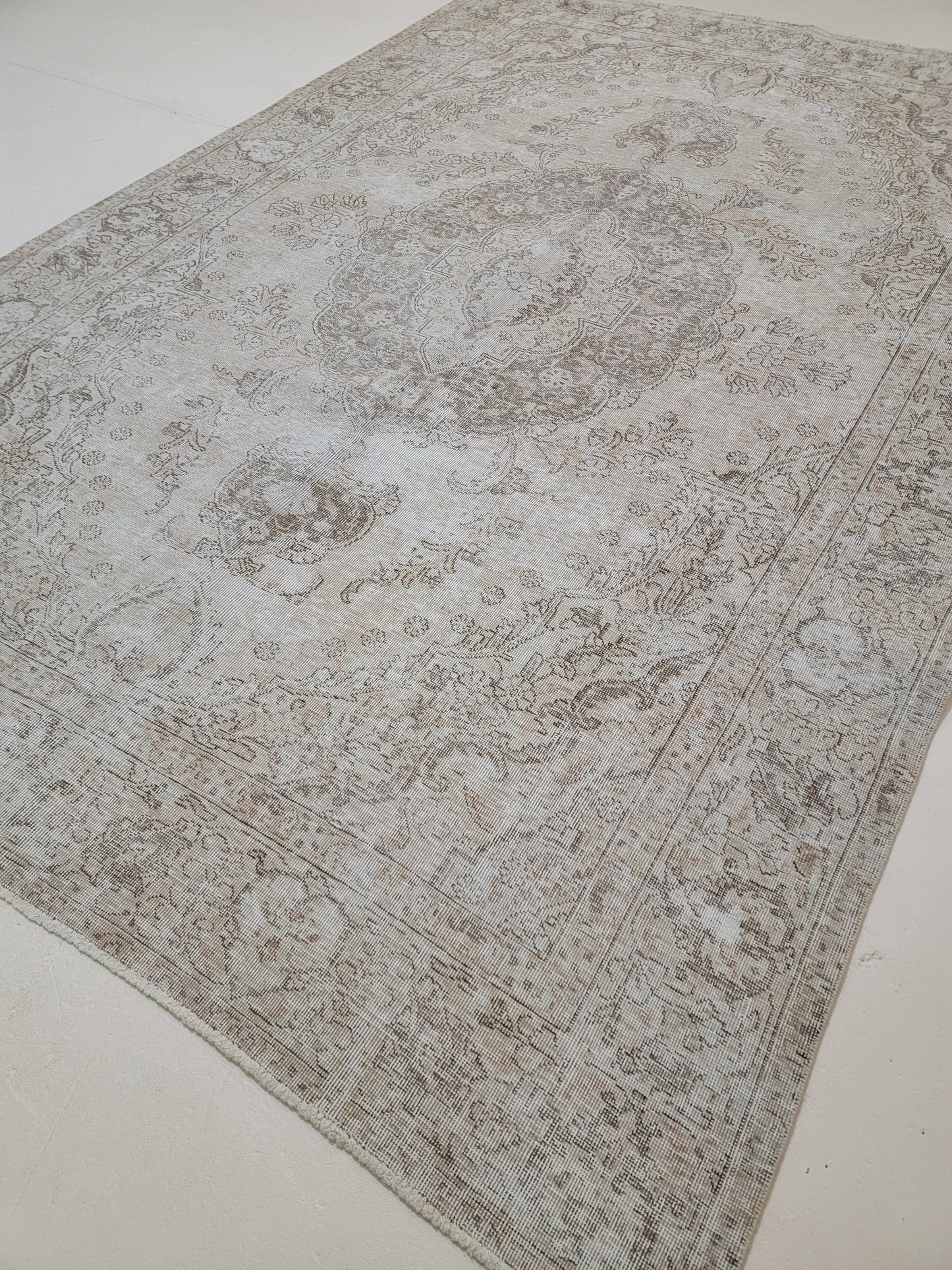 Antique Hand-Knotted Wool Area Rug Tabriz White Washed Distressed 6'8" x 9'2"