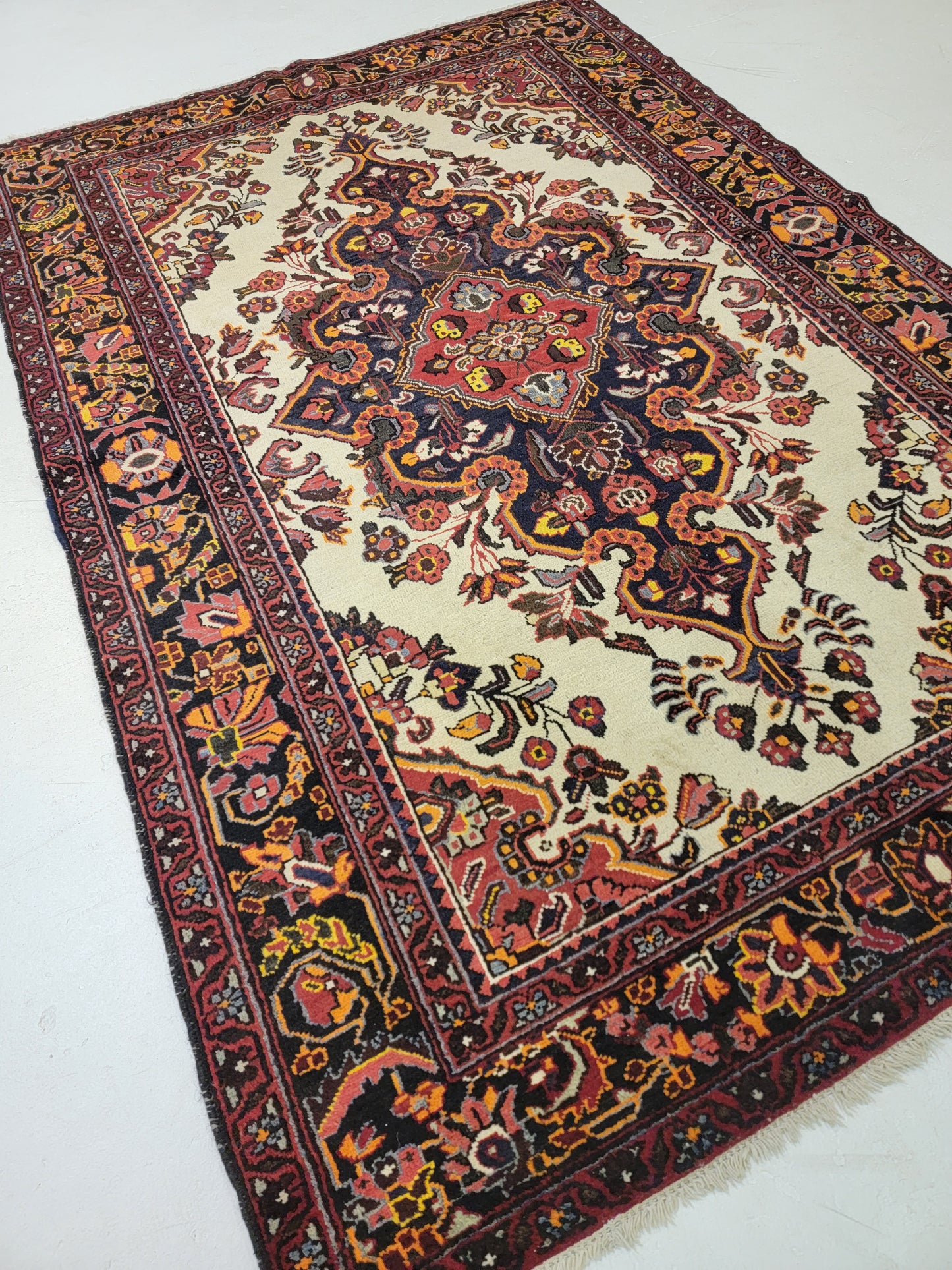 Antique Hand-Knotted Wool Area Rug Shahsavand 4'6" x 6'8