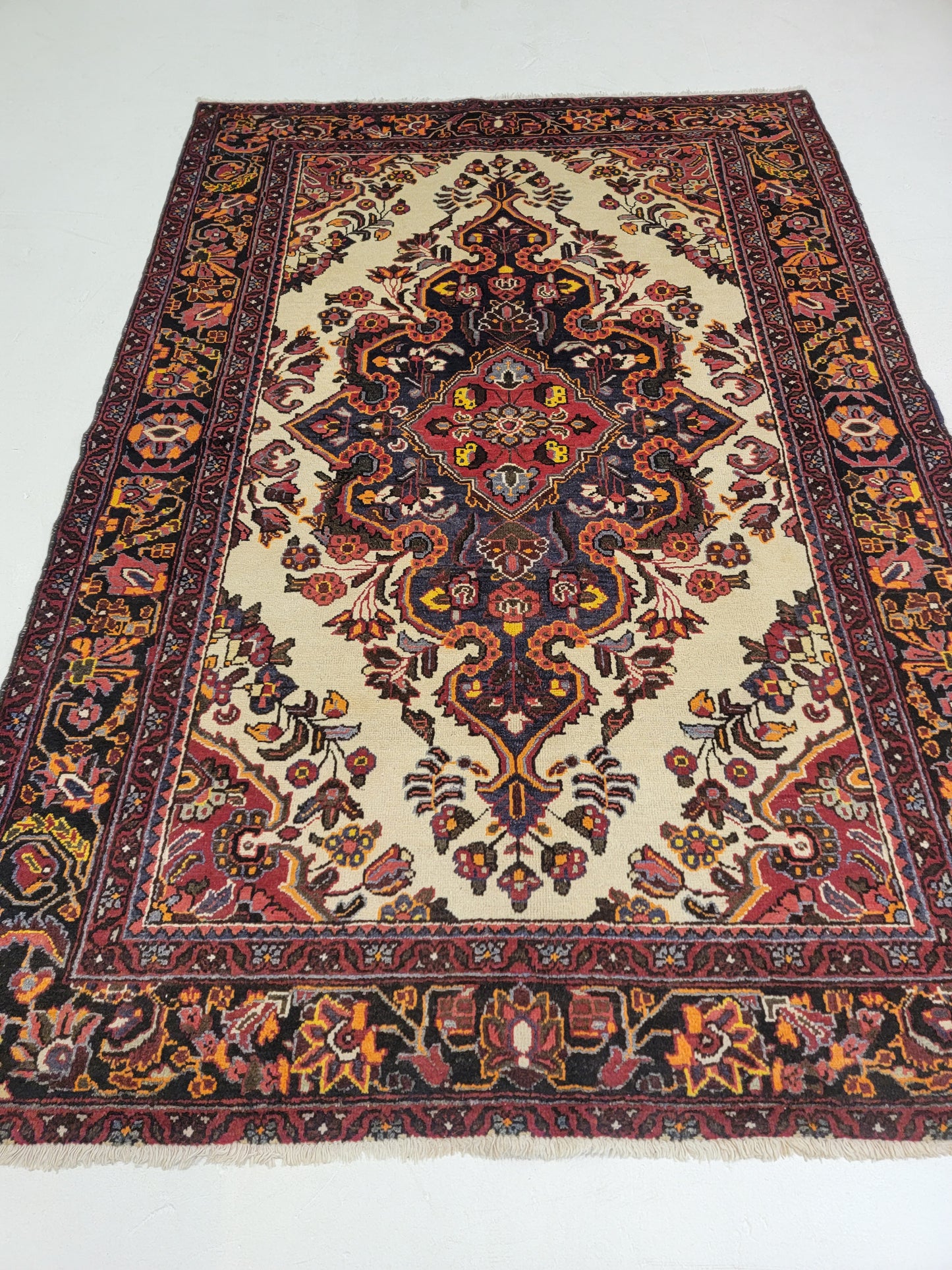 Antique Hand-Knotted Wool Area Rug Shahsavand 4'6" x 6'8