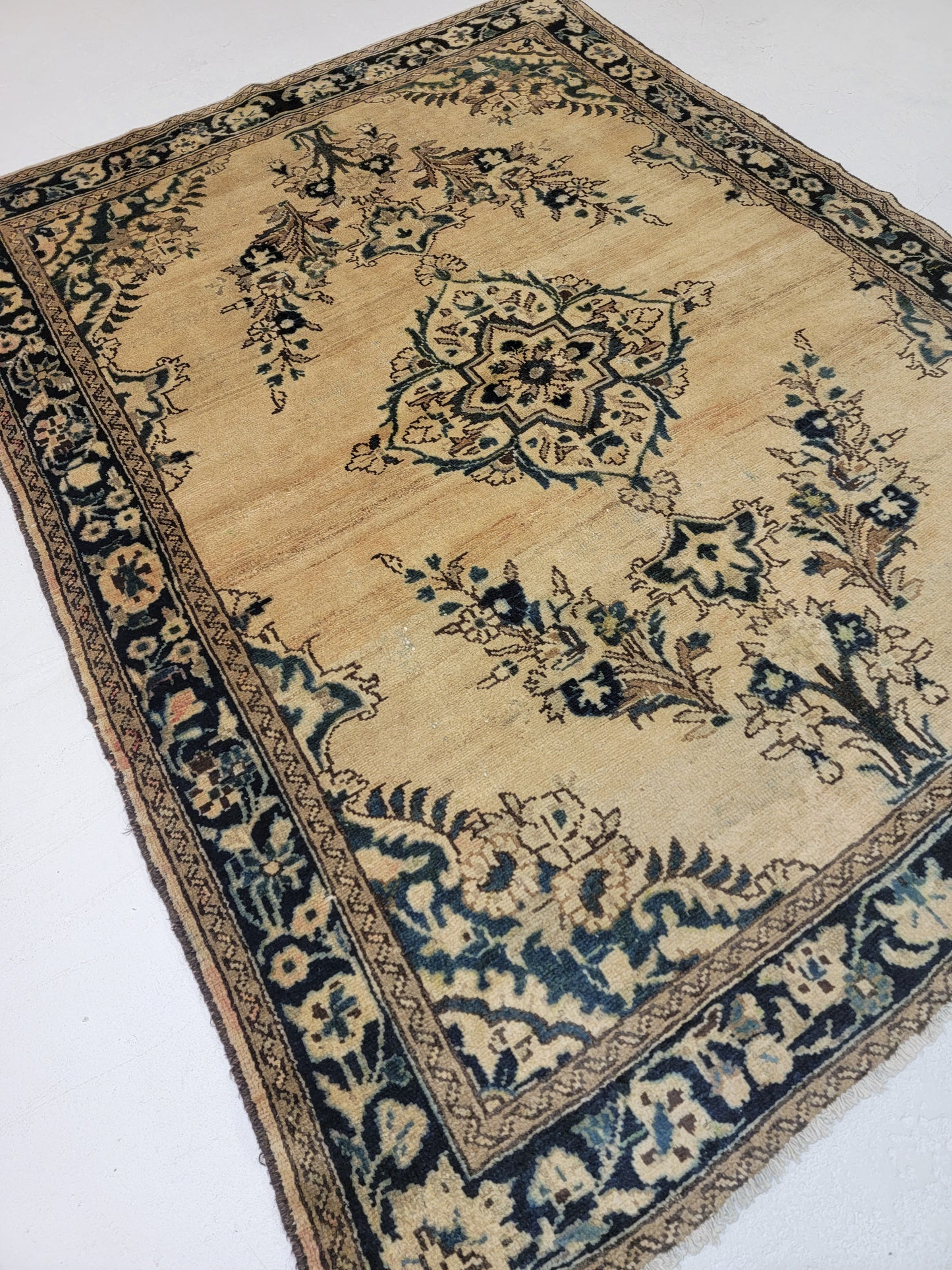 Antique Hand-Knotted Wool Area Rug Armenian Lillian 4'10" x 6'5"