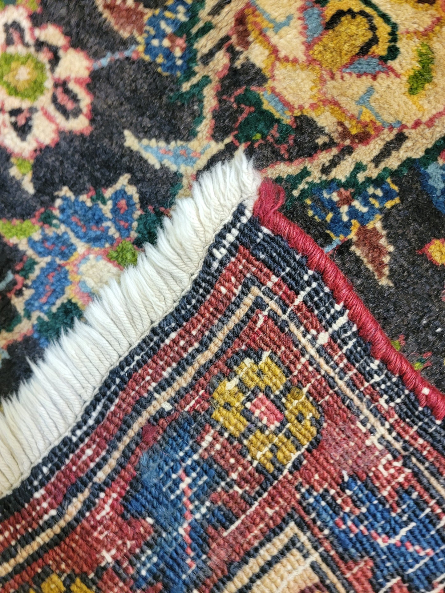 Antique Hand-Knotted Wool Area Rug Semnan 4'3" x 6'1"