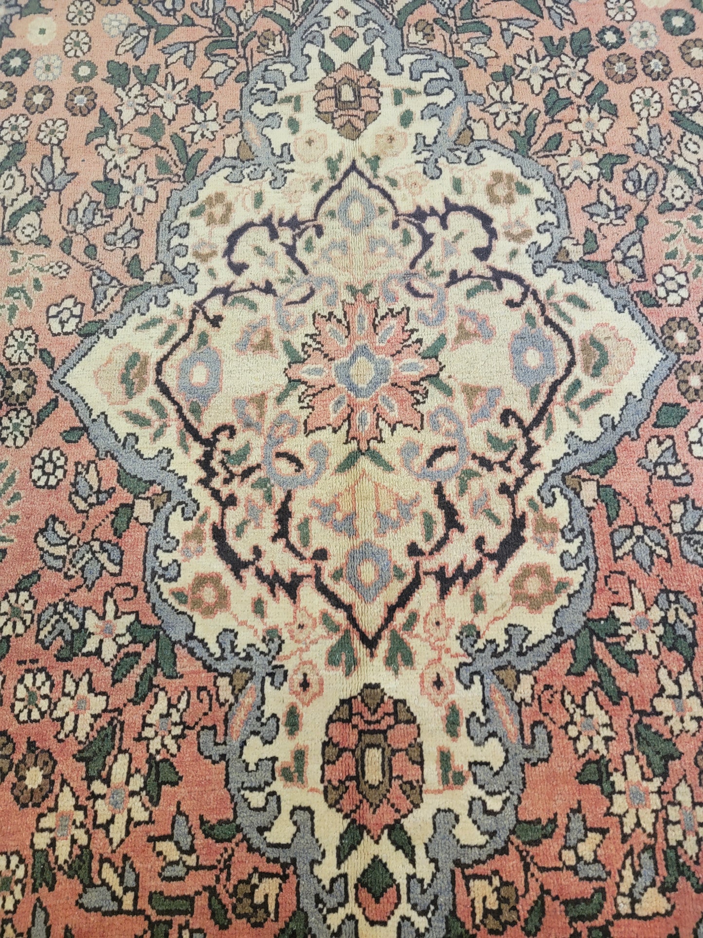 Antique Hand-Knotted Wool Area Rug Mahal 5' x 6'6"