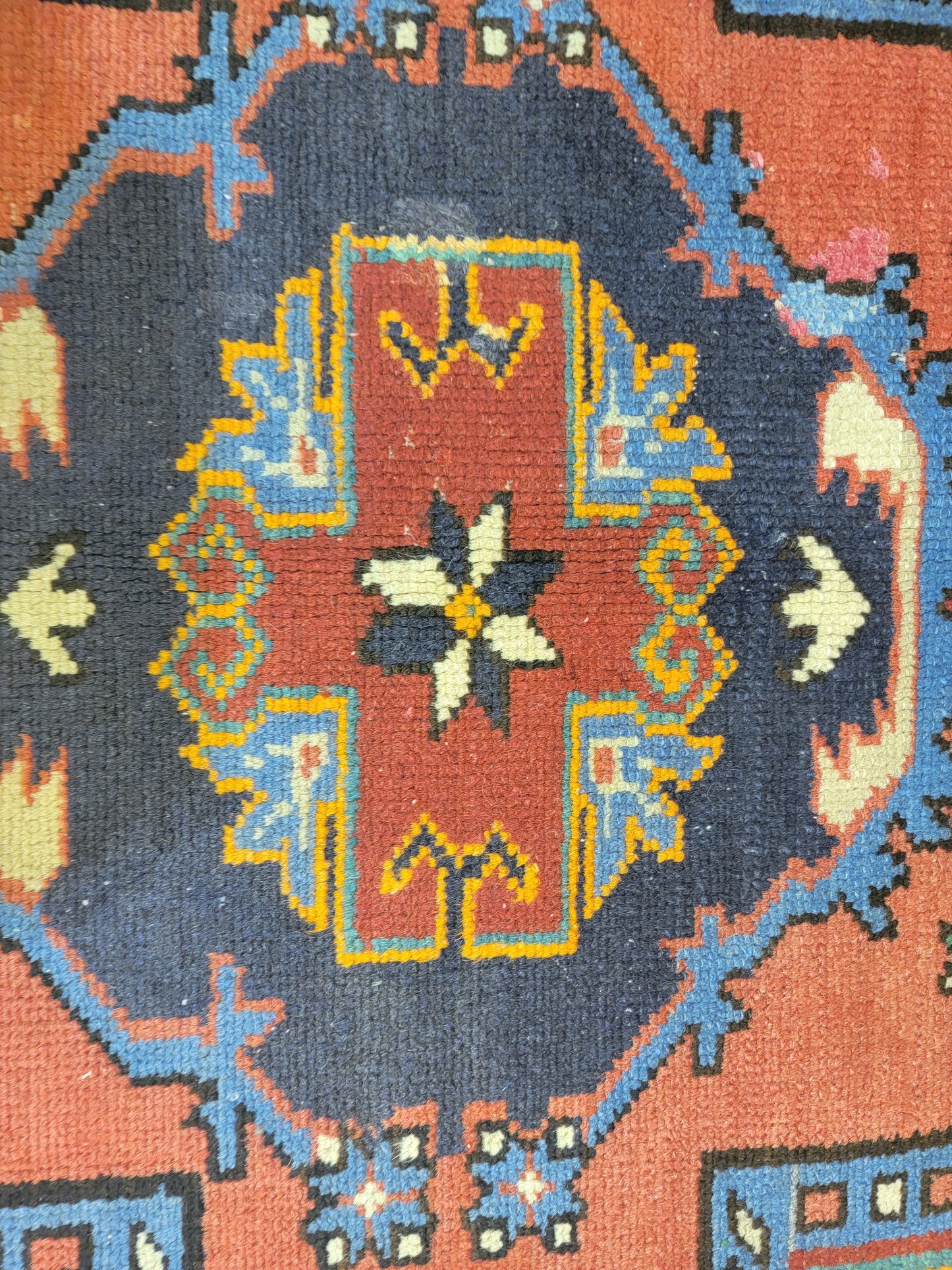 Antique Hand-Knotted Wool Gallery Size Malayer 4'7" x 7'6"