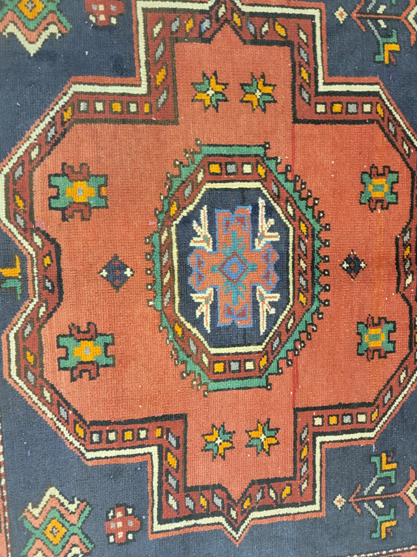 Antique Hand-Knotted Wool Gallery Size Malayer 4'7" x 7'6"