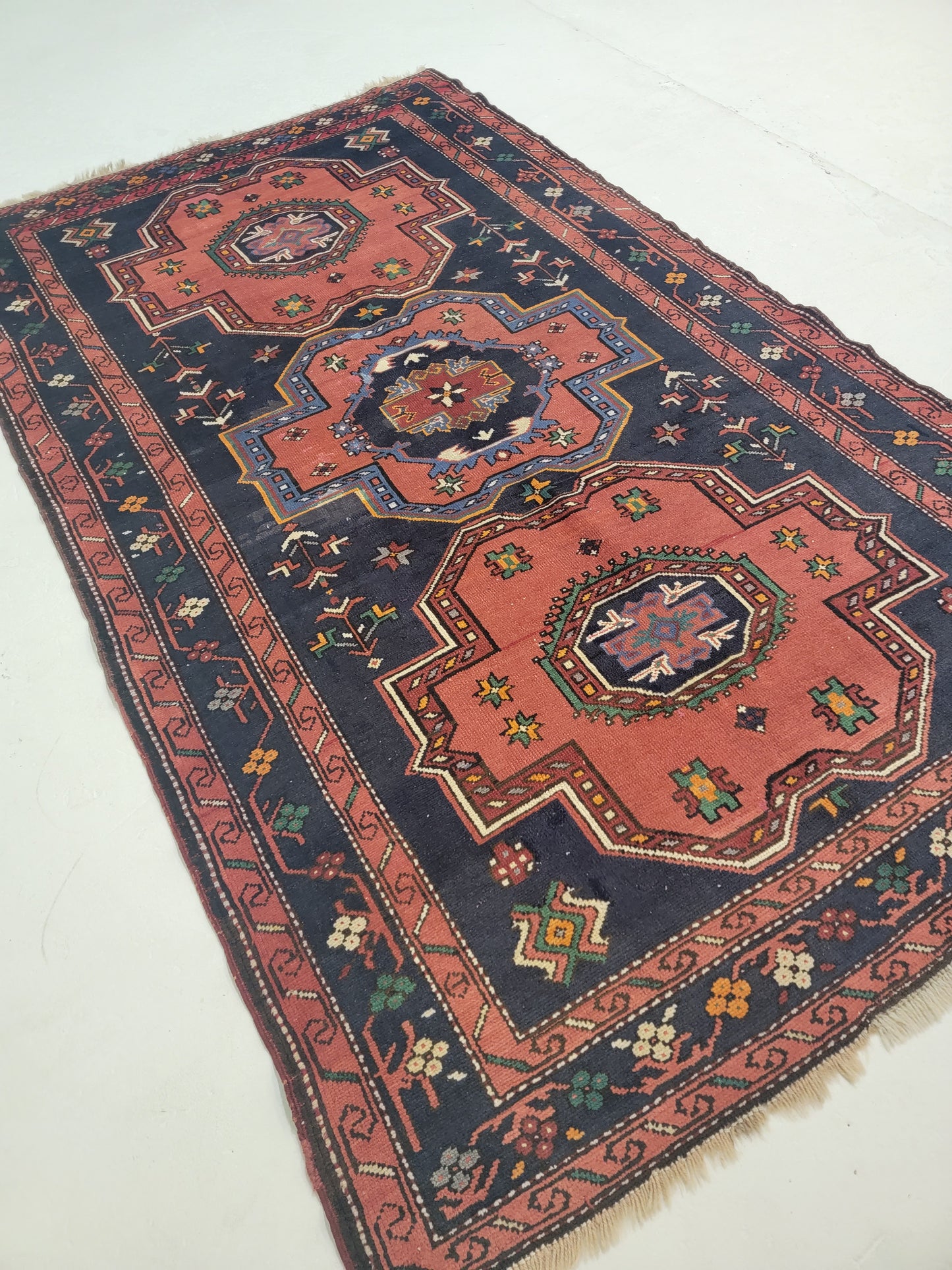Antique Hand-Knotted Wool Gallery Size Malayer 4'7" x 7'6"