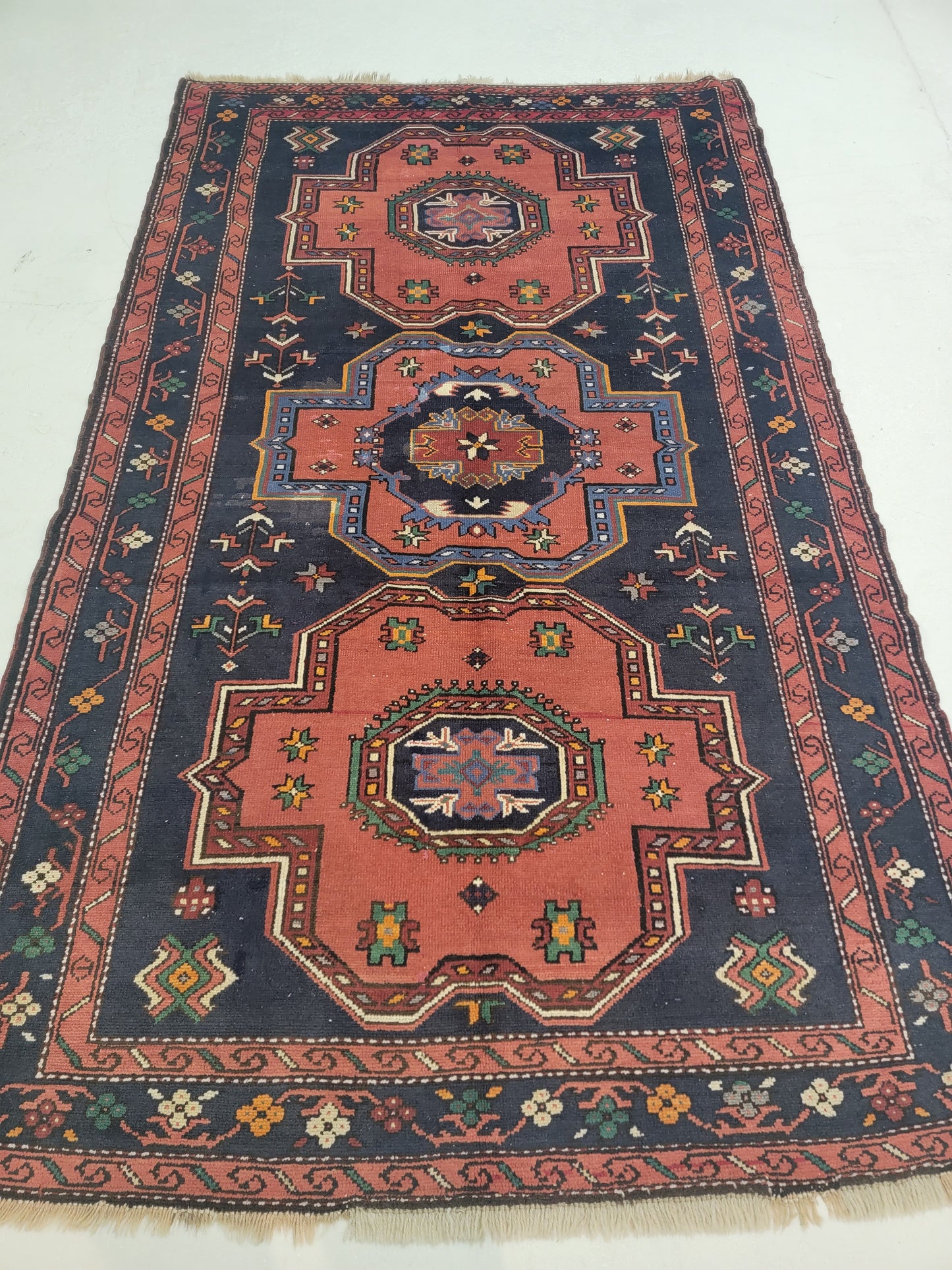 Antique Hand-Knotted Wool Gallery Size Malayer 4'7" x 7'6"