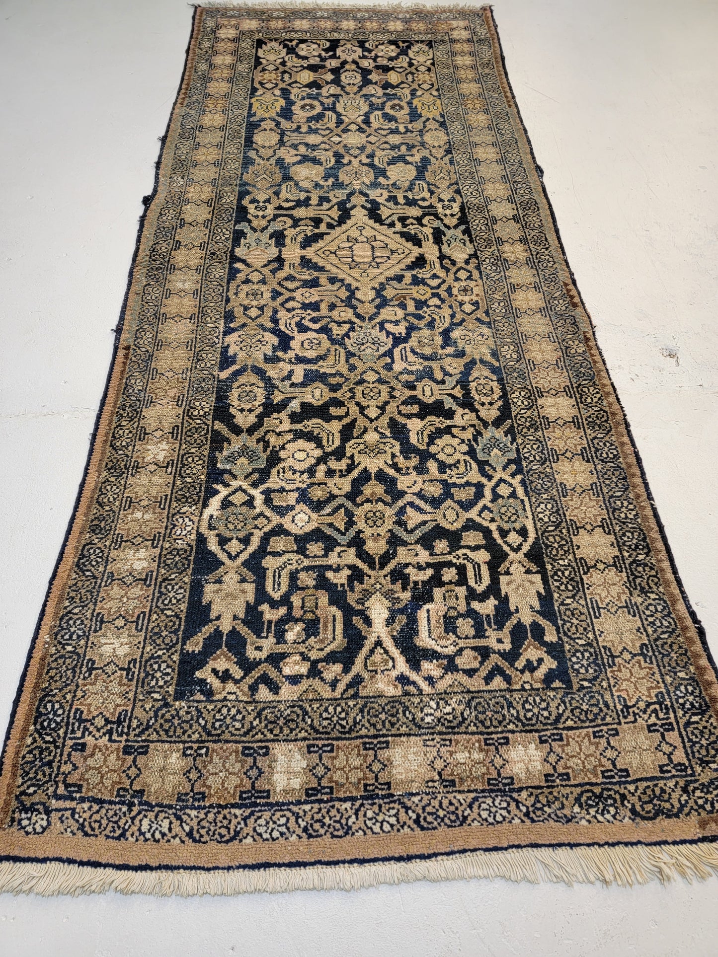 Hand-Knotted Wool Runner Antique Mahal Herati 3'6" x 8'6"