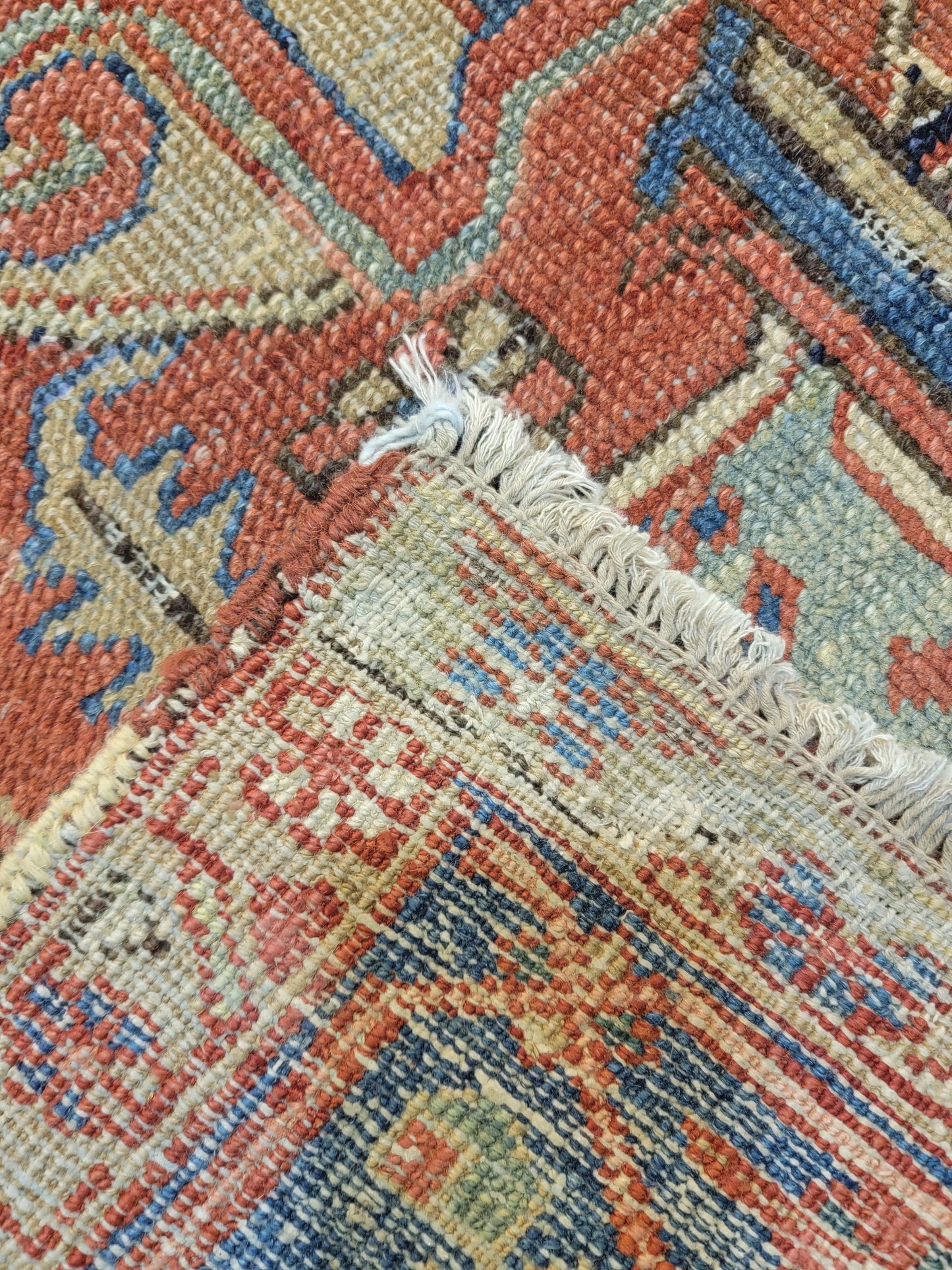 Antique Hand-Knotted Wool Area Rug Heriz Serapi 8'2" x 11'11"