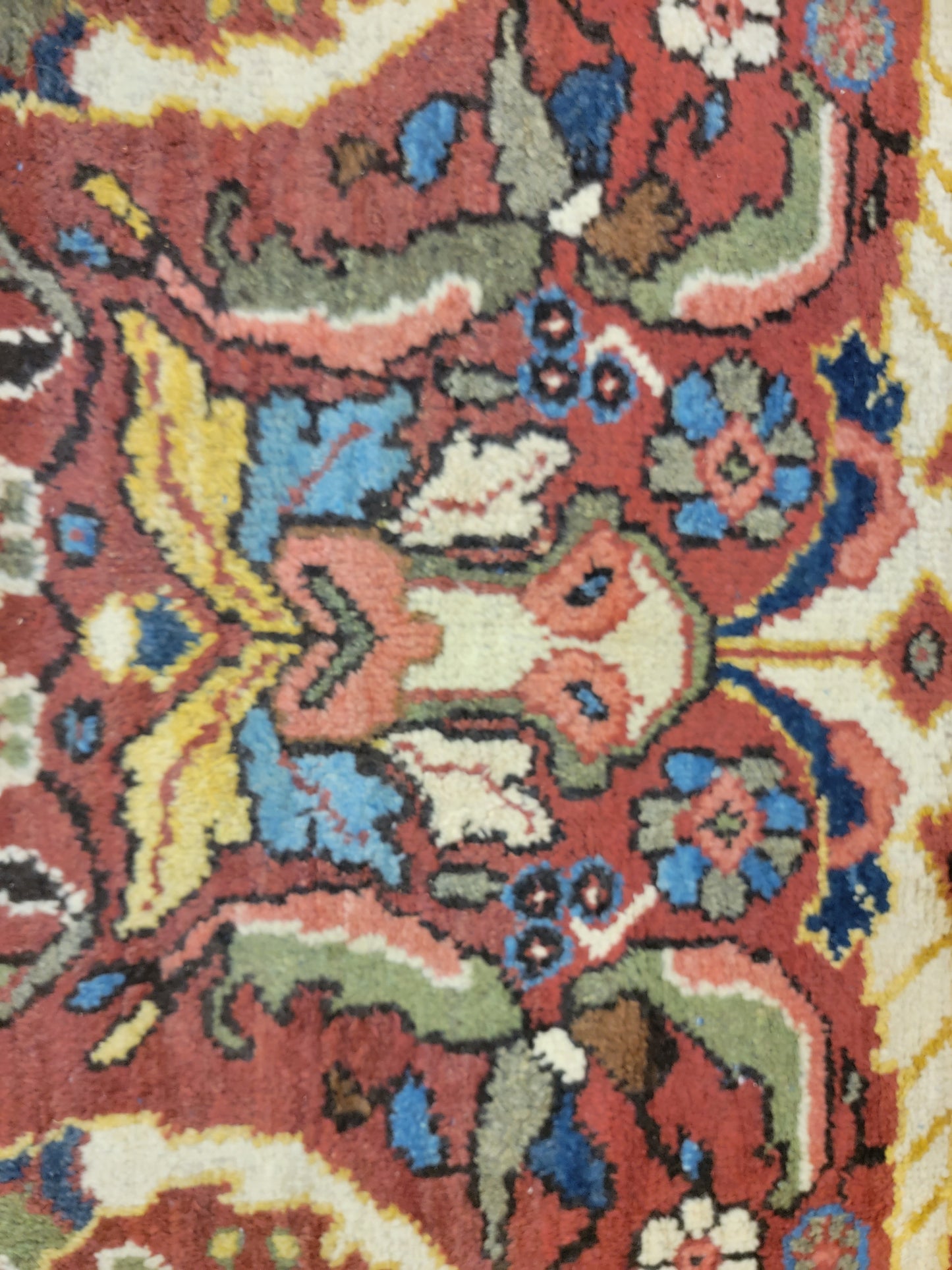 Antique Hand-Knotted Wool Area Rug Mahal 7'8" x 11'