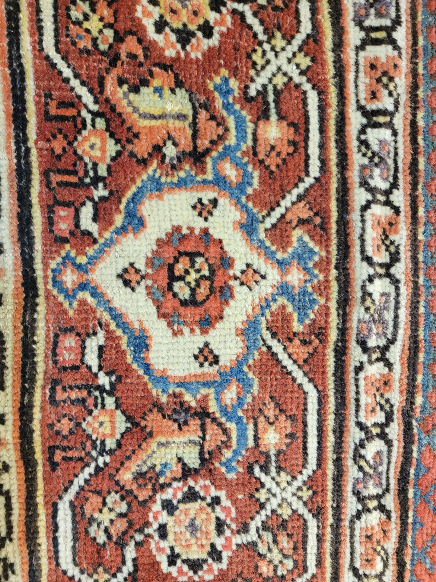 Antique Hand-Knotted Wool Area Rug Sultanabad 8'7" x 12'7"