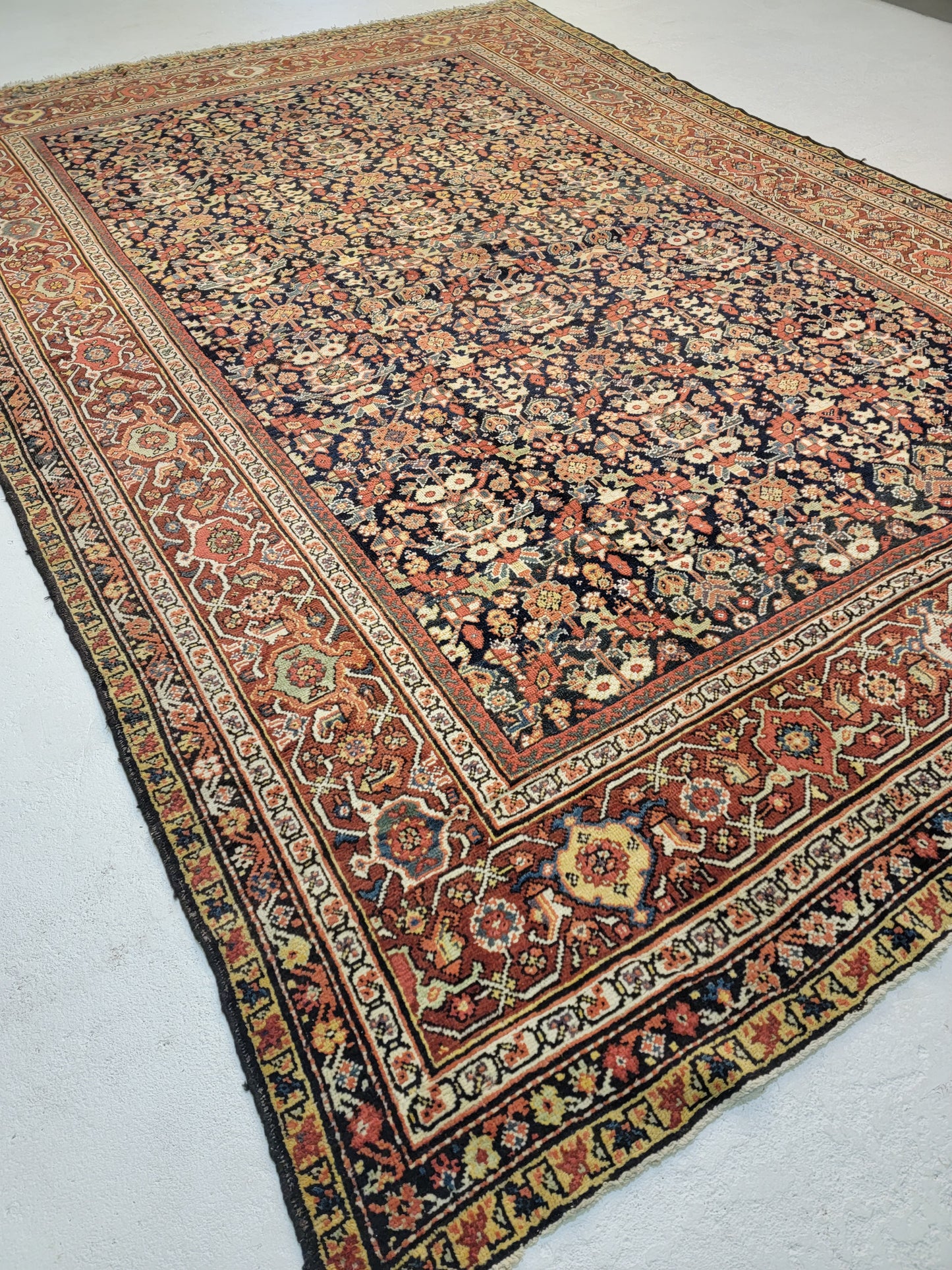 Antique Hand-Knotted Wool Area Rug Sultanabad 8'7" x 12'7"