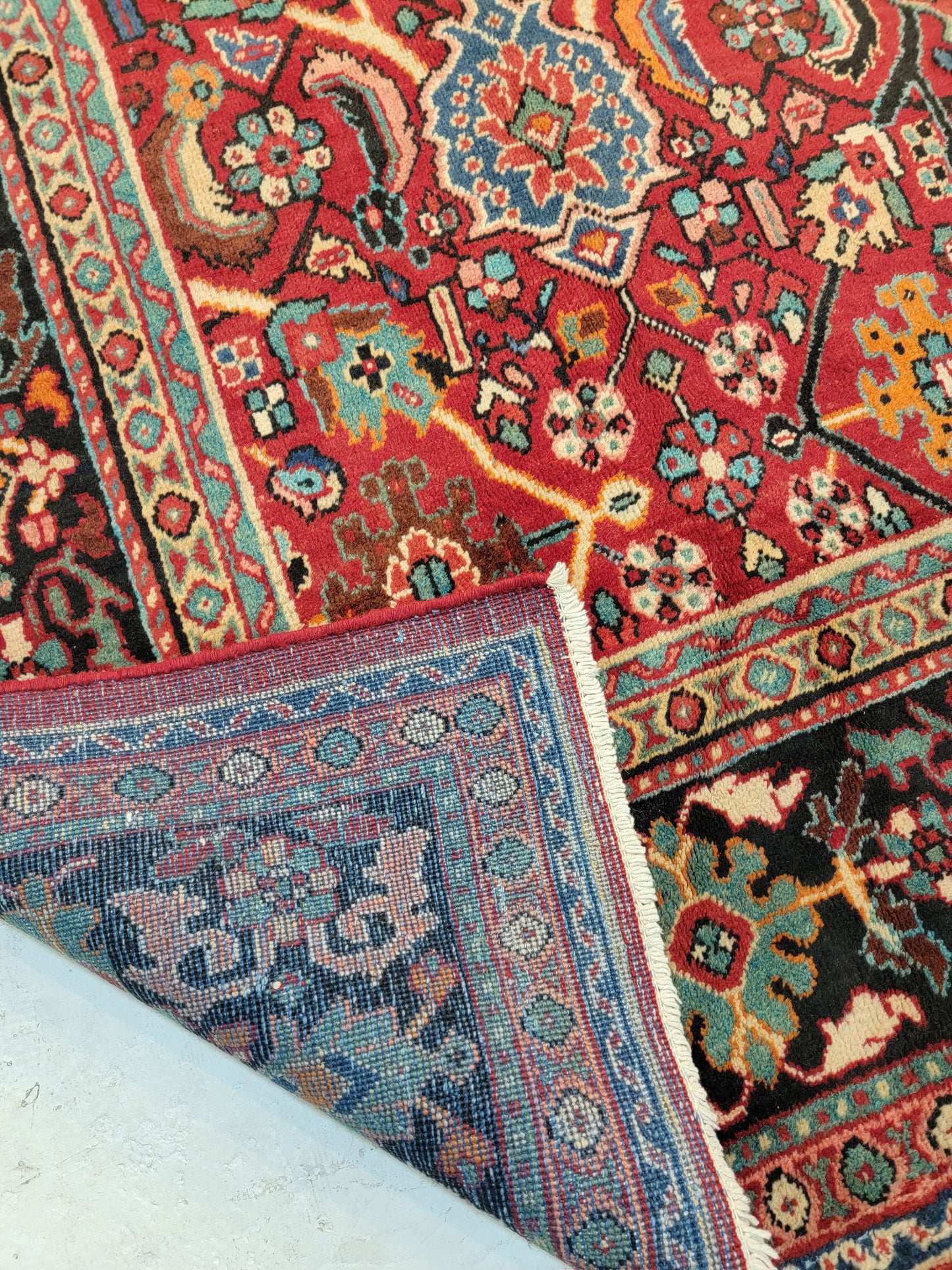 Hand-Knotted Wool Rug Mahal 7'10" x 11'3"