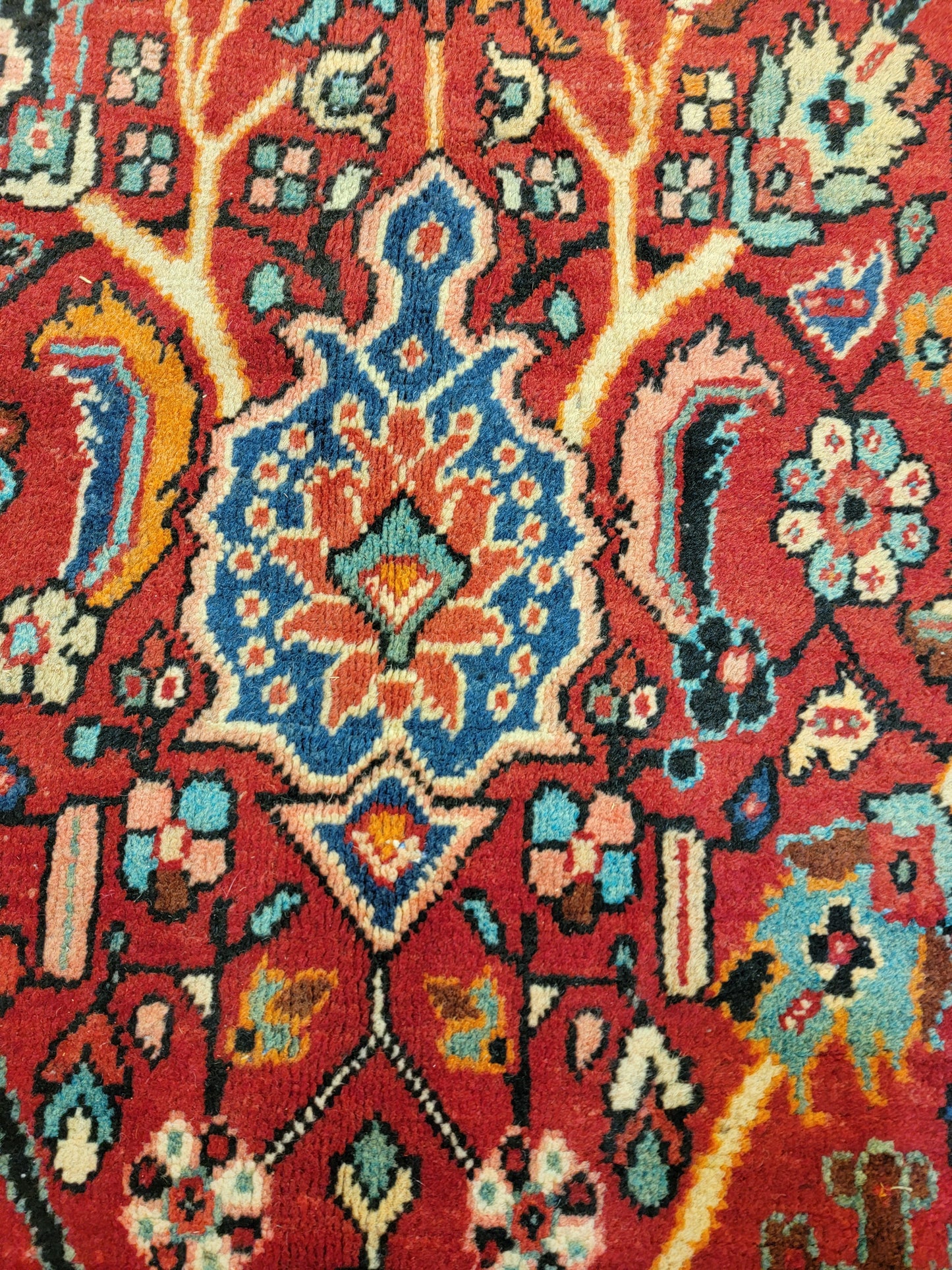 Hand-Knotted Wool Rug Mahal 7'10" x 11'3"