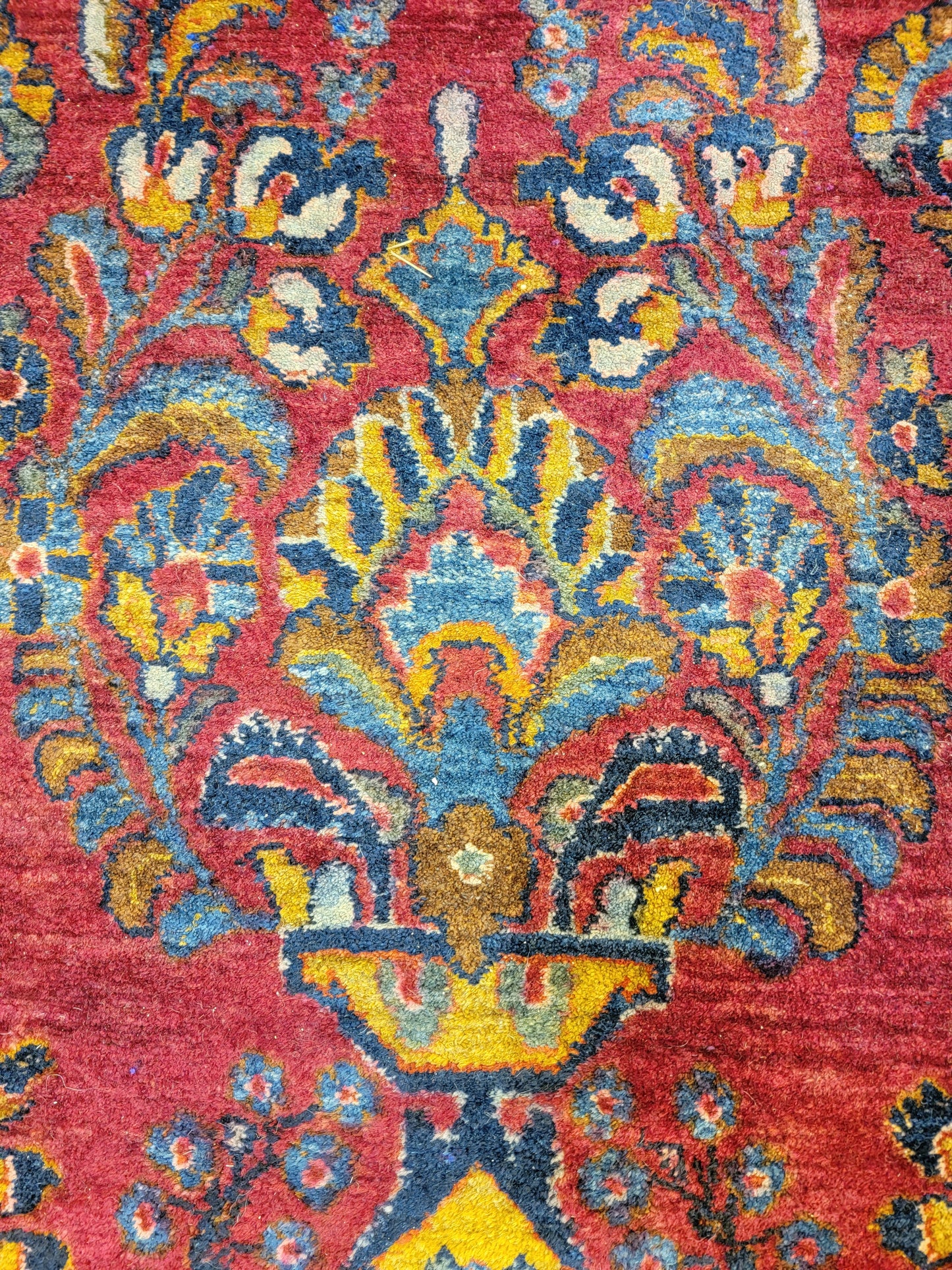 Antique Hand-Knotted Wool Rug Sarouk 8'7" x 11'6"