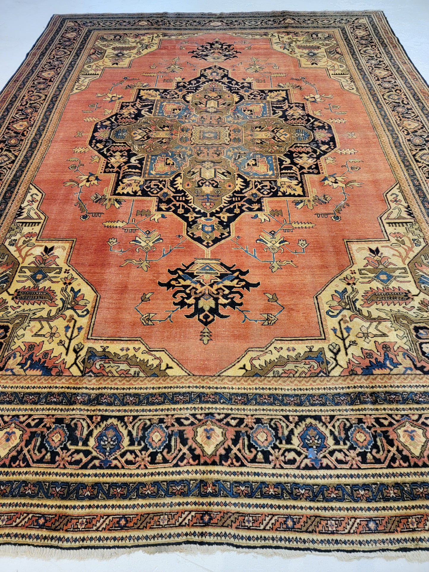 Hand-Knotted Wool Rug Tabriz Khoy 9'4" x 12'7"