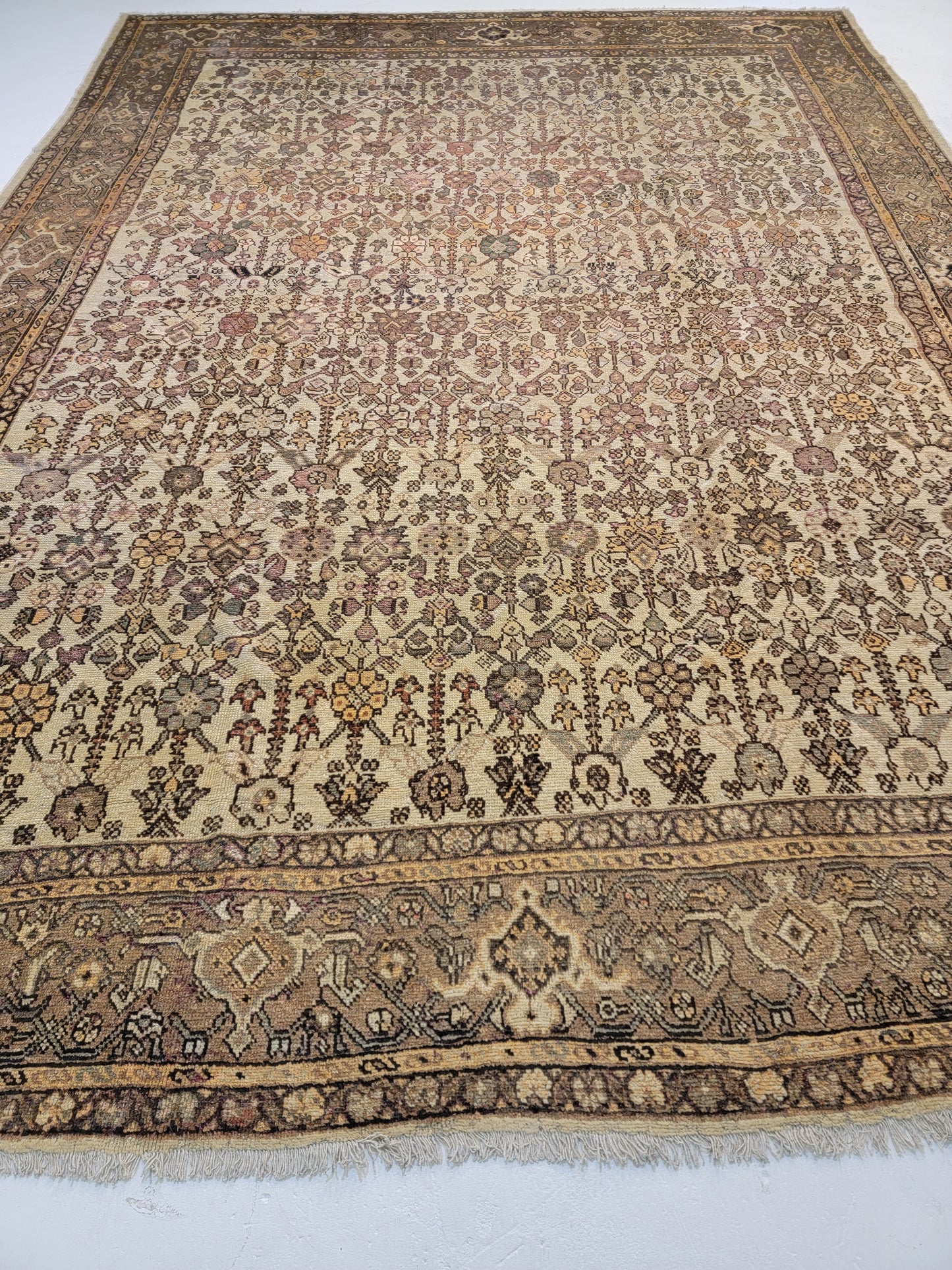 Hand-Knotted Wool Rug Sultanabad 10'1" x 13'10"