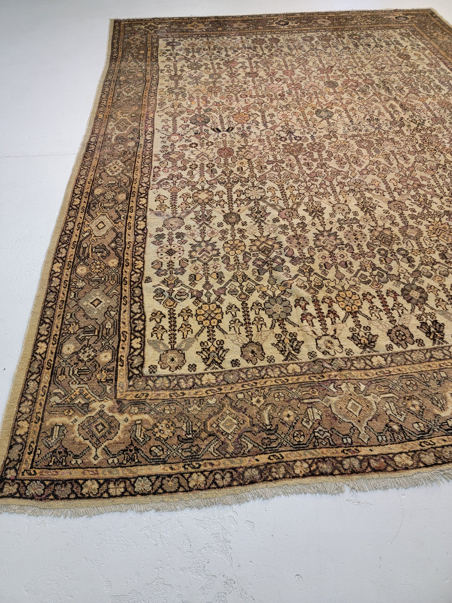 Hand-Knotted Wool Rug Sultanabad 10'1" x 13'10"