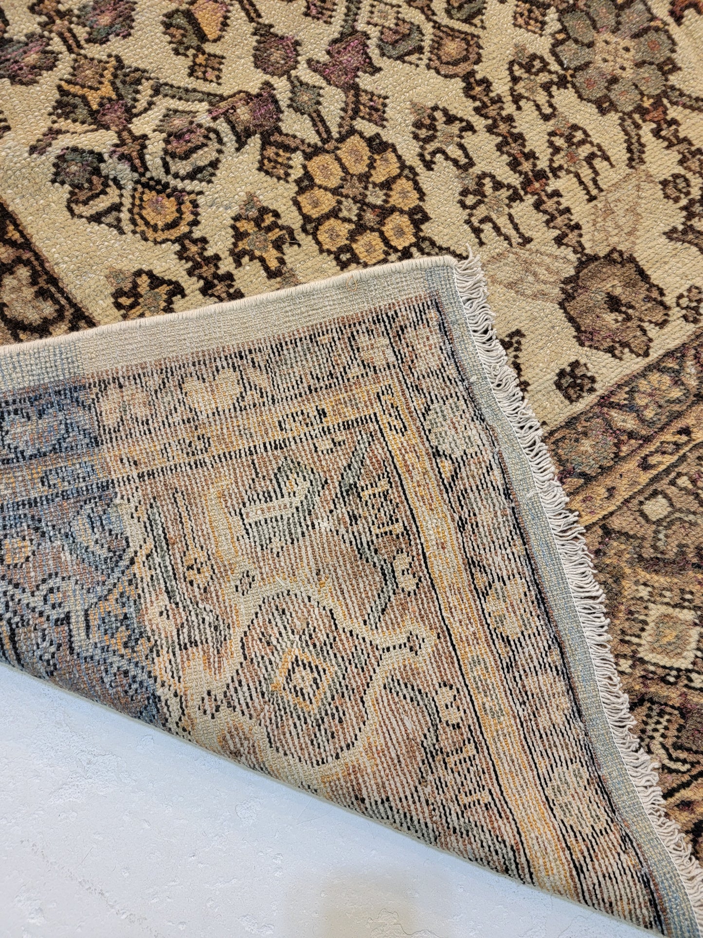 Hand-Knotted Wool Rug Sultanabad 10'1" x 13'10"