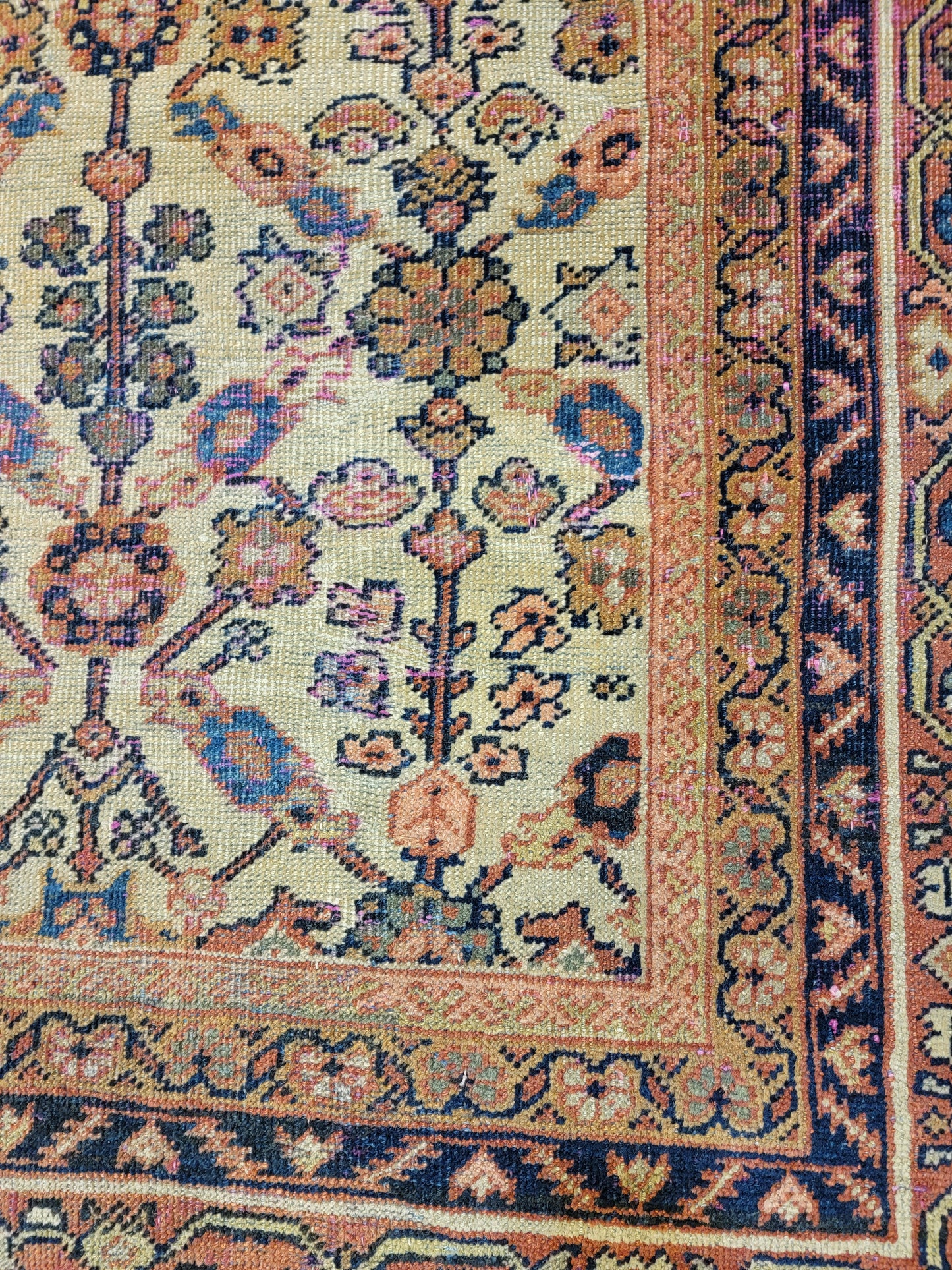 Hand-Knotted Wool Rug Sultanabad 11' x 13'5"