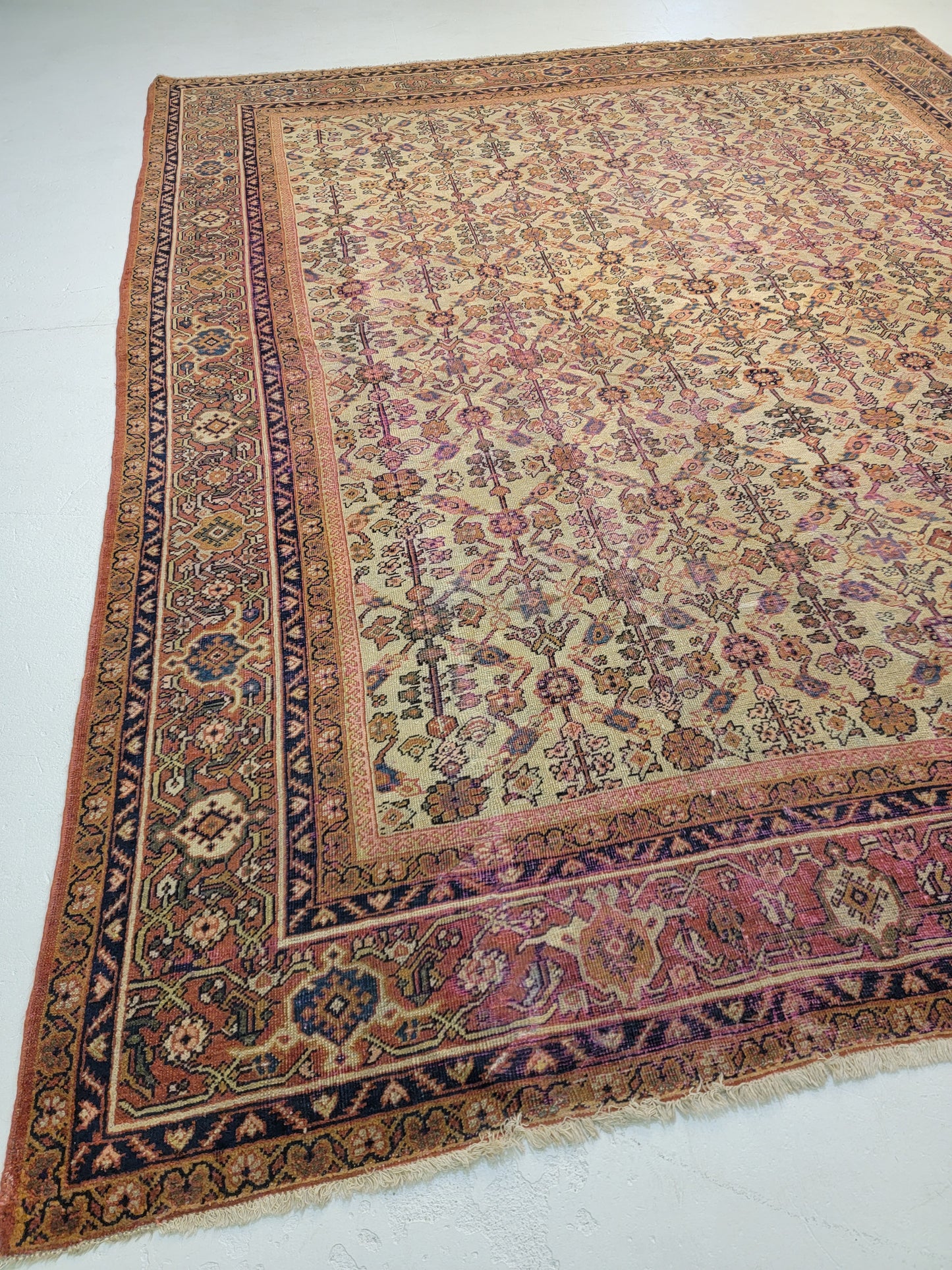 Hand-Knotted Wool Rug Sultanabad 11' x 13'5"