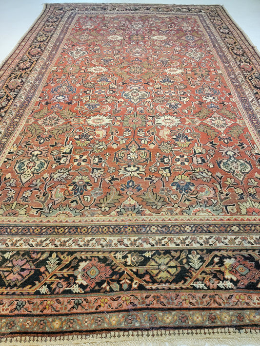 Hand-Knotted Wool Rug Mahal 10'6" x 17'5"
