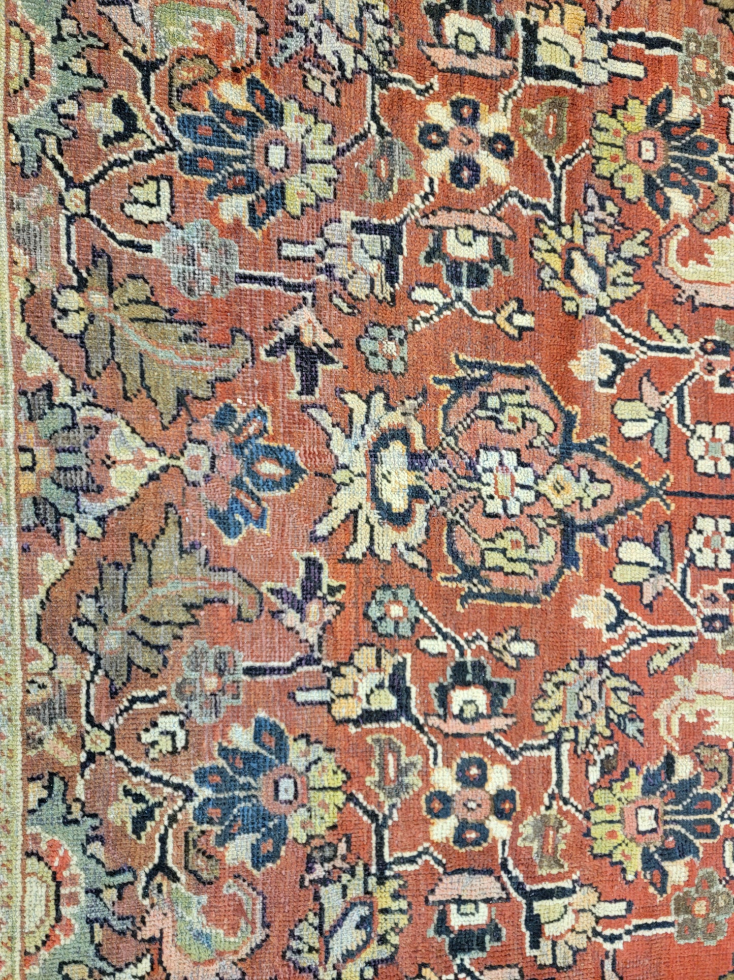 Hand-Knotted Wool Rug Mahal 10'6" x 17'5"