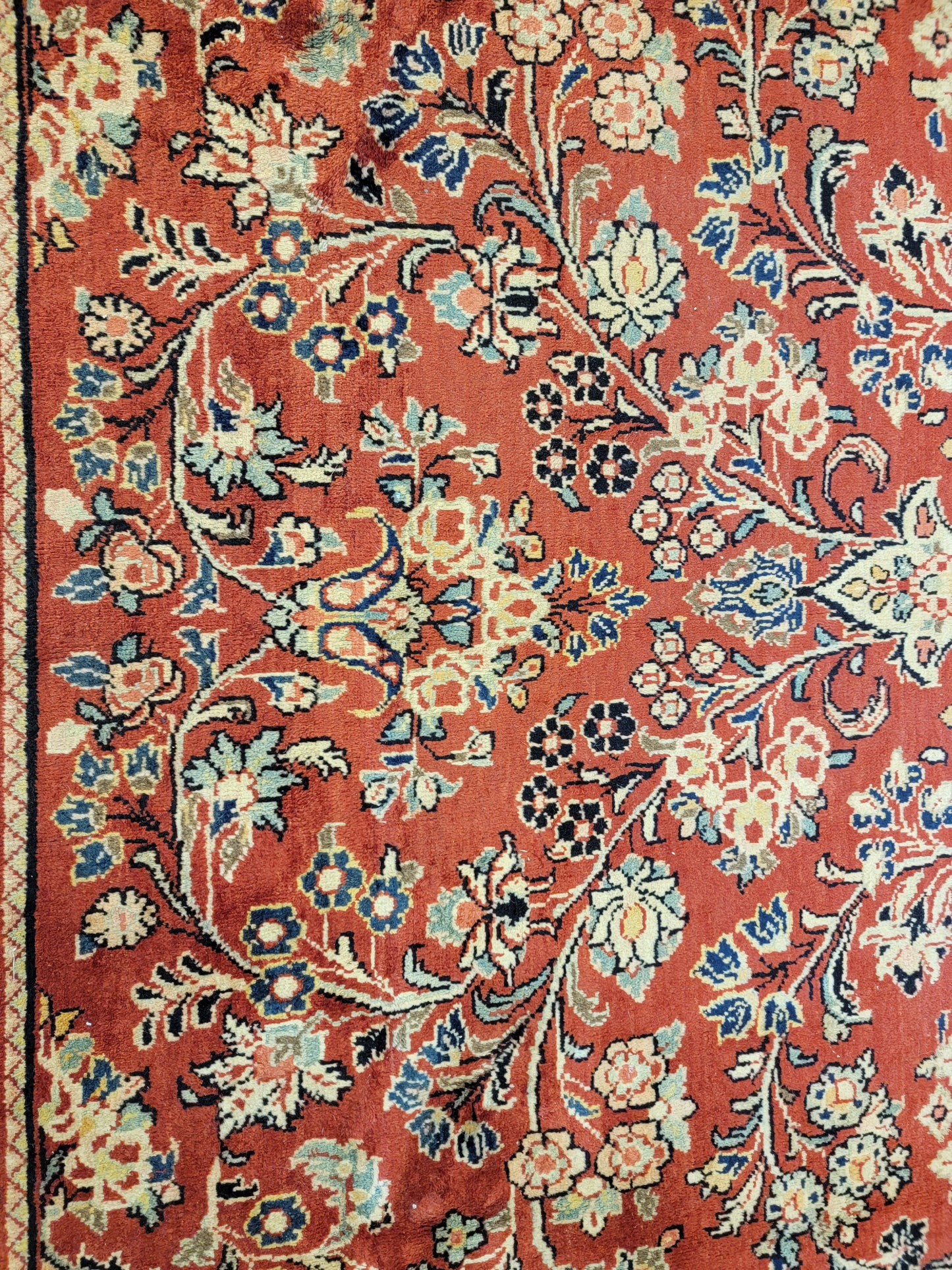 Hand-Knotted Wool Rug Mahal 10'3" x 13'1"
