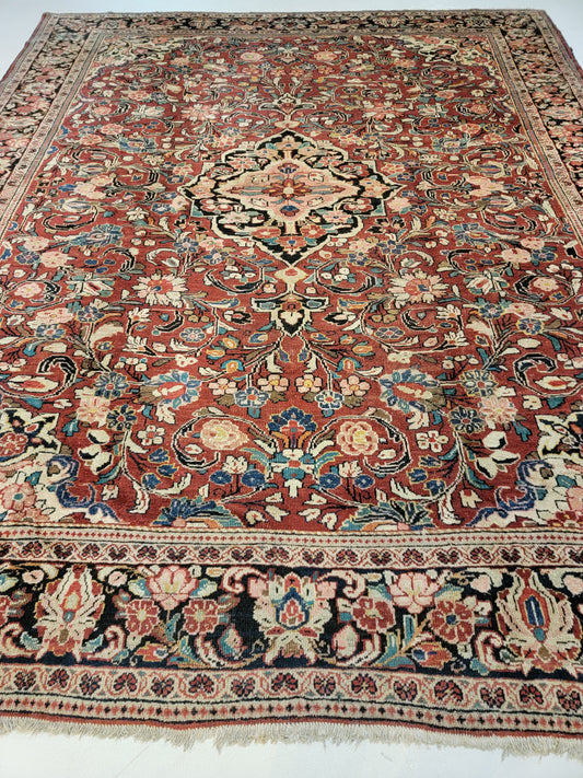 Hand-Knotted Wool Rug Mahal 9'3" x 11'6"
