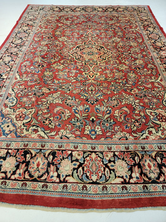 Hand-Knotted Wool Rug Mahal 9' x 12'