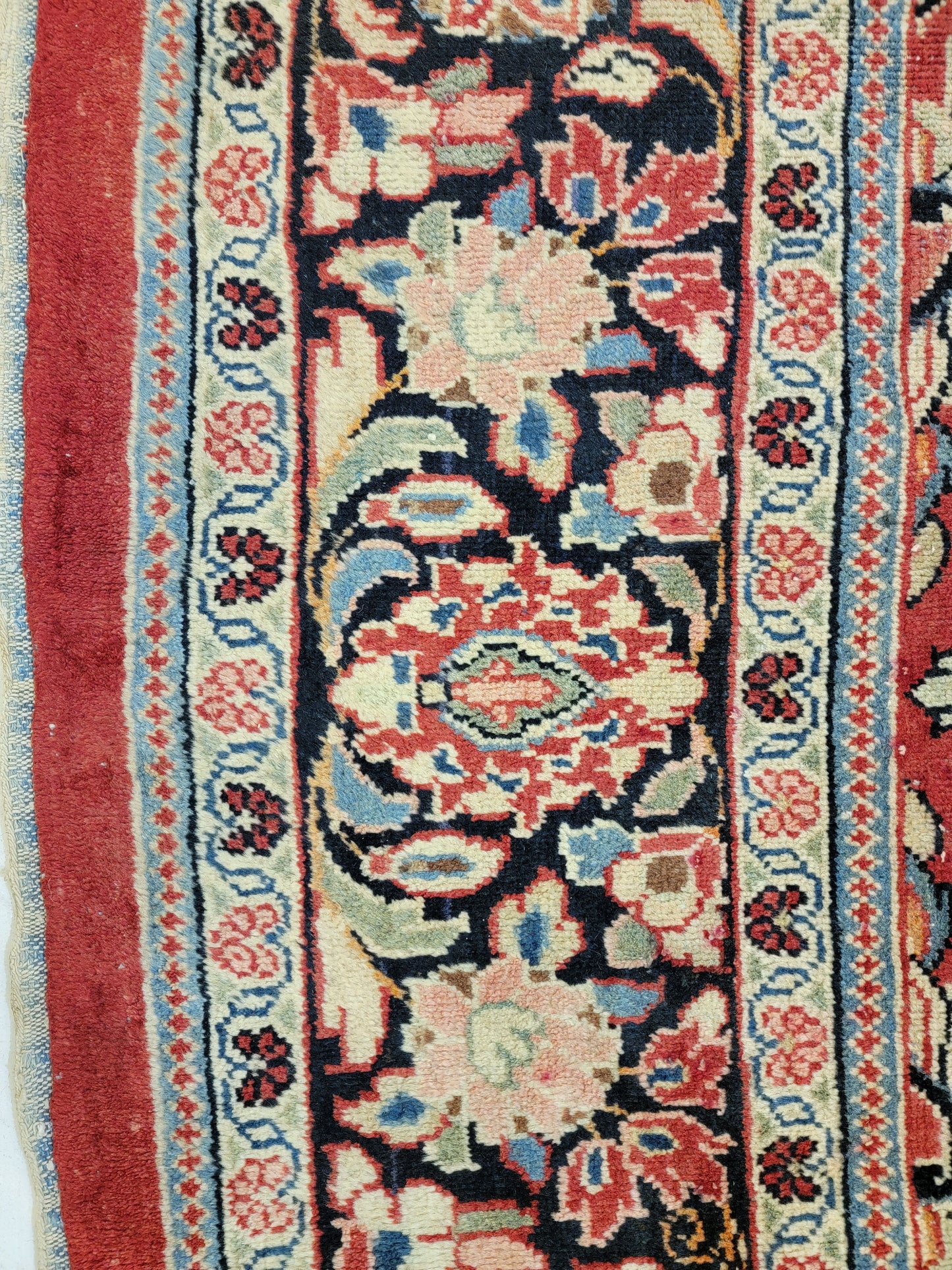 Hand-Knotted Wool Rug Mahal 9' x 12'