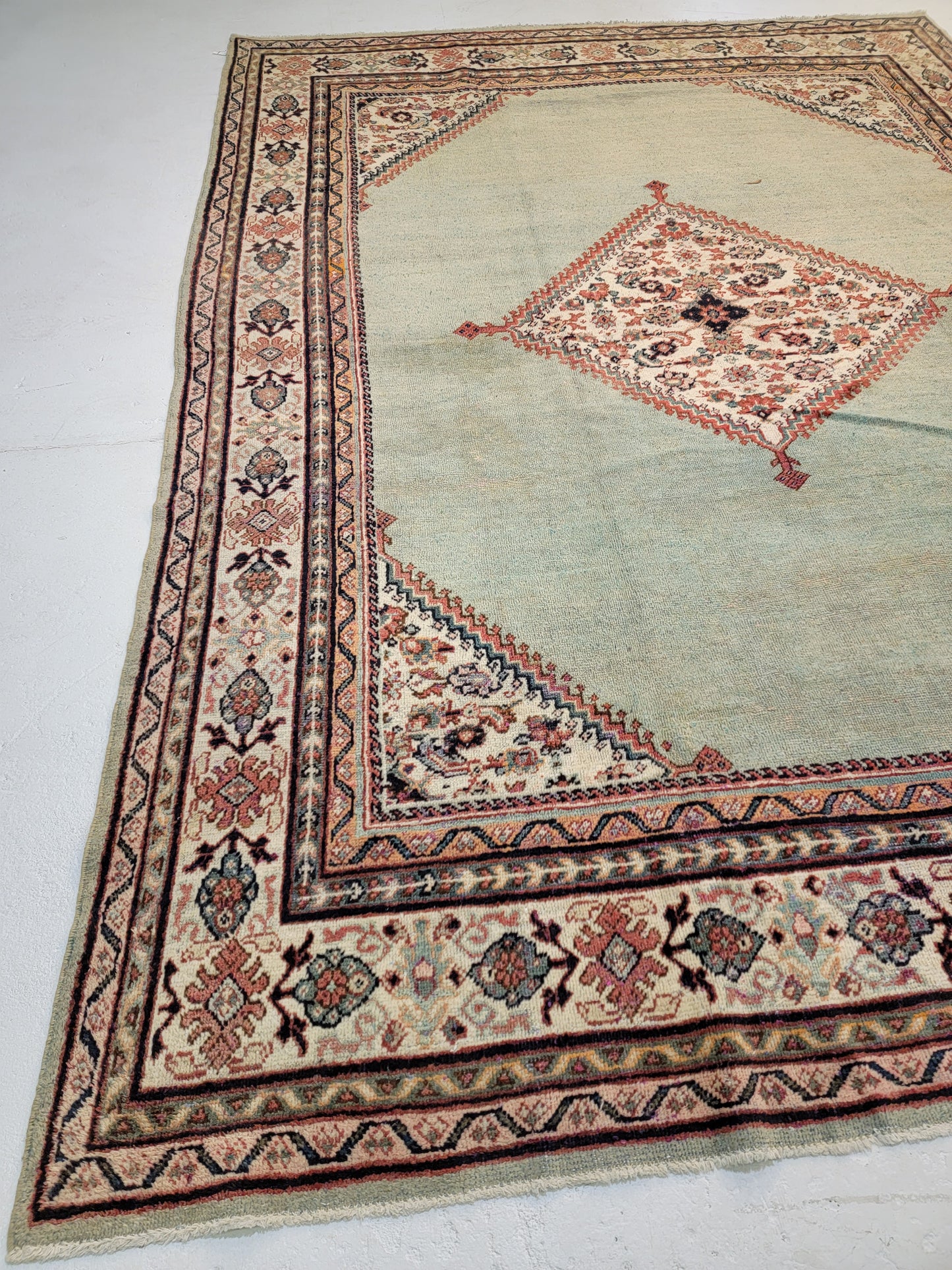 Hand-Knotted Wool Rug Meshkabad 8'8" x 11'8"