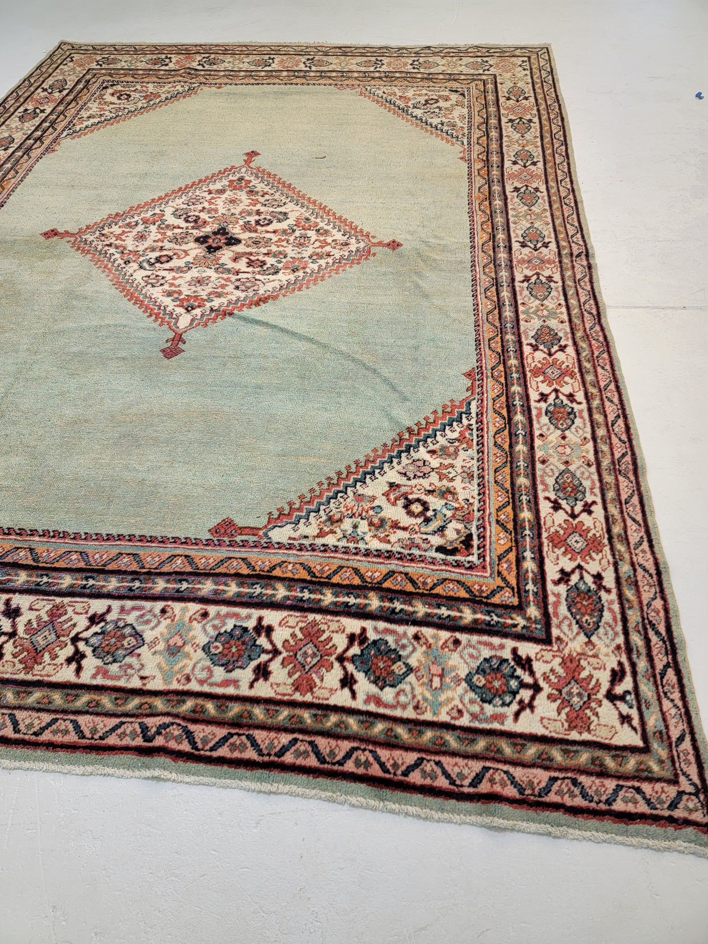 Hand-Knotted Wool Rug Meshkabad 8'8" x 11'8"