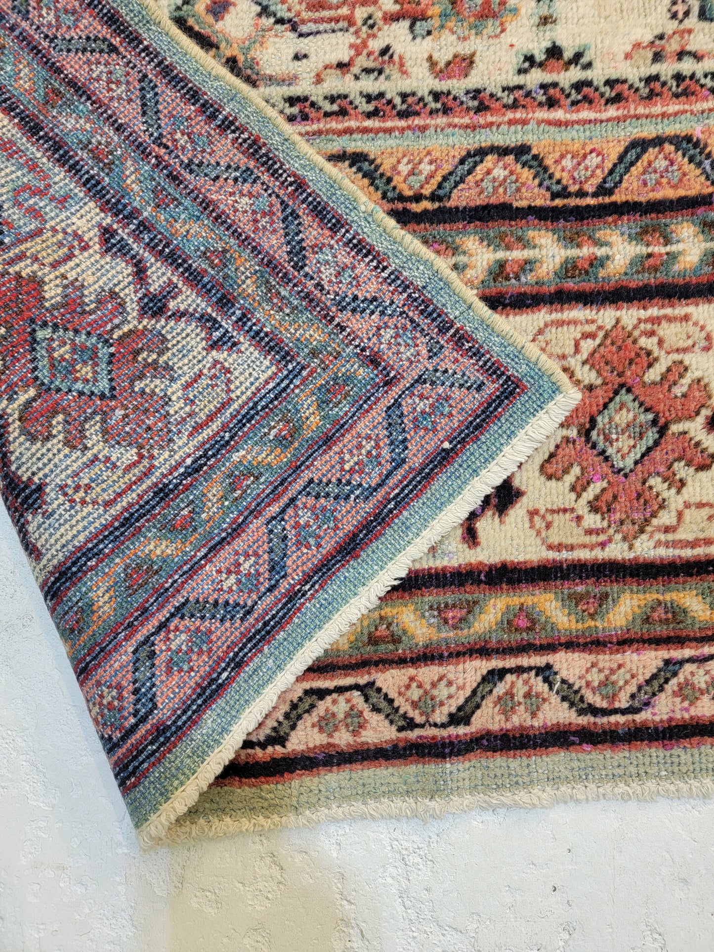 Hand-Knotted Wool Rug Meshkabad 8'8" x 11'8"