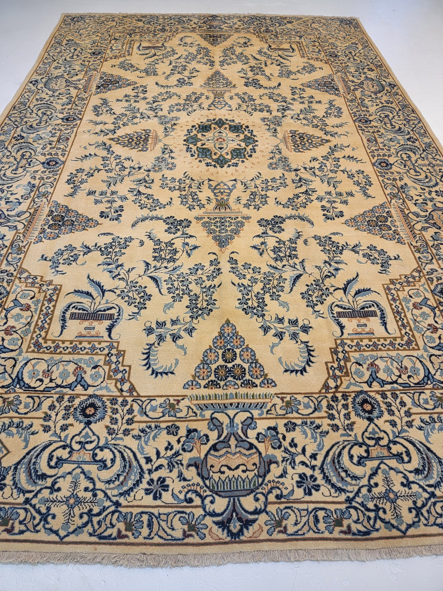 Antique Hand-Knotted Wool Rug Kashan 8' x 13'