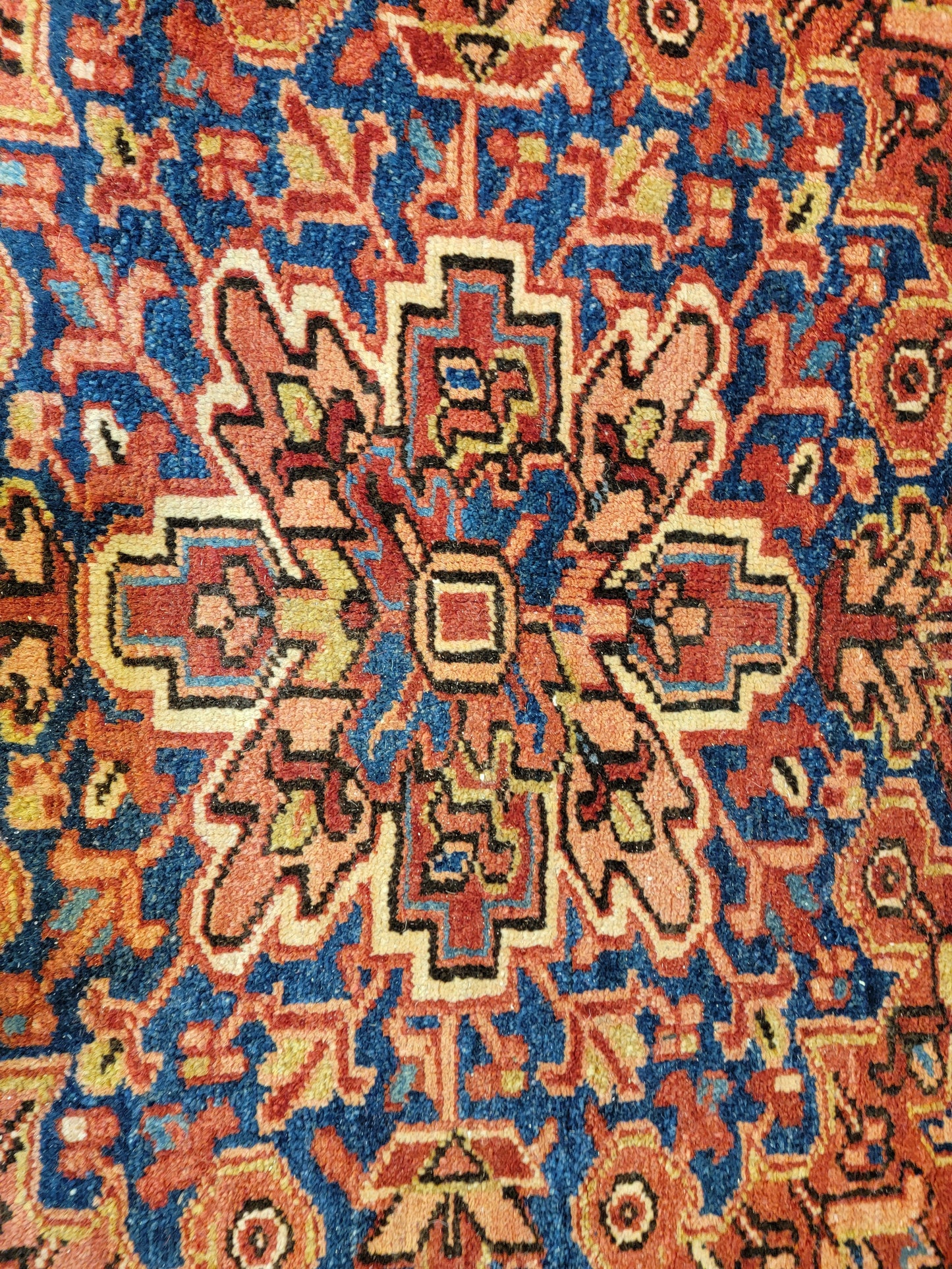 Antique Hand-Knotted Wool Rug Heriz 9'6" x 13'2"