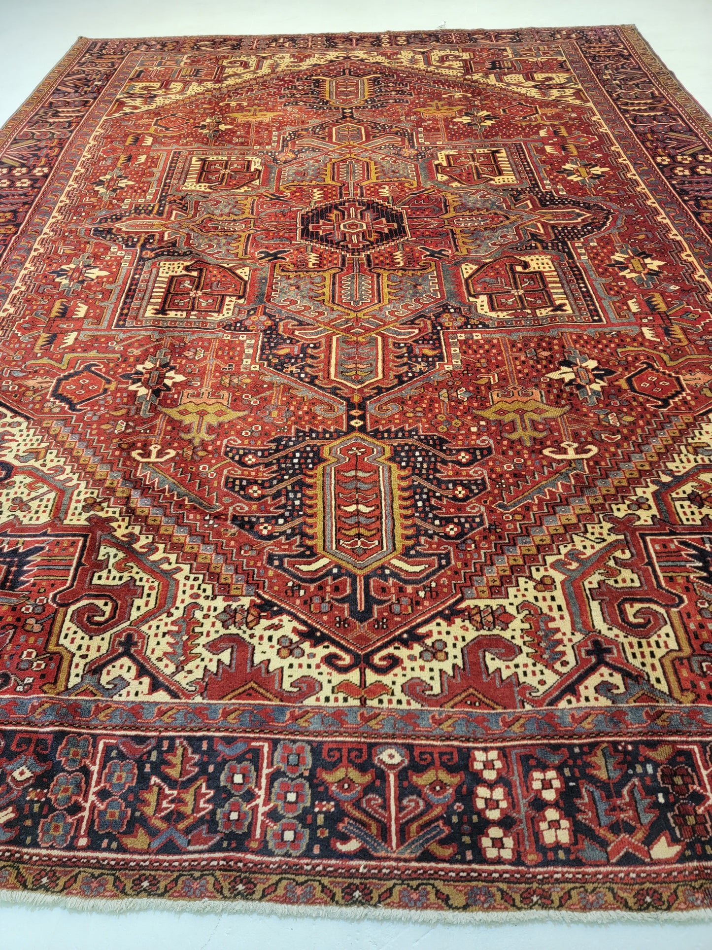 Antique Hand-Knotted Wool Rug Heriz 10'5" x 14'