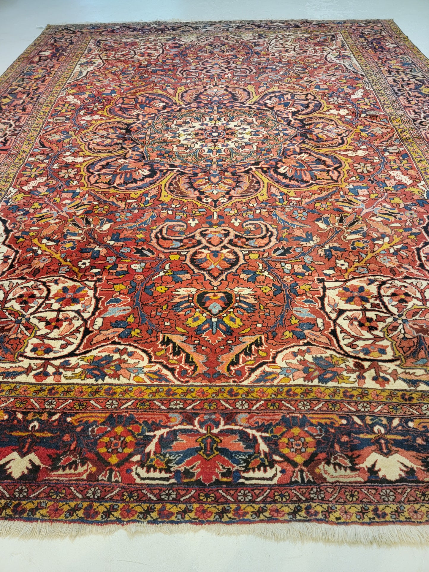 Antique Hand-Knotted Wool Rug Heriz 10'8" x 13'6"
