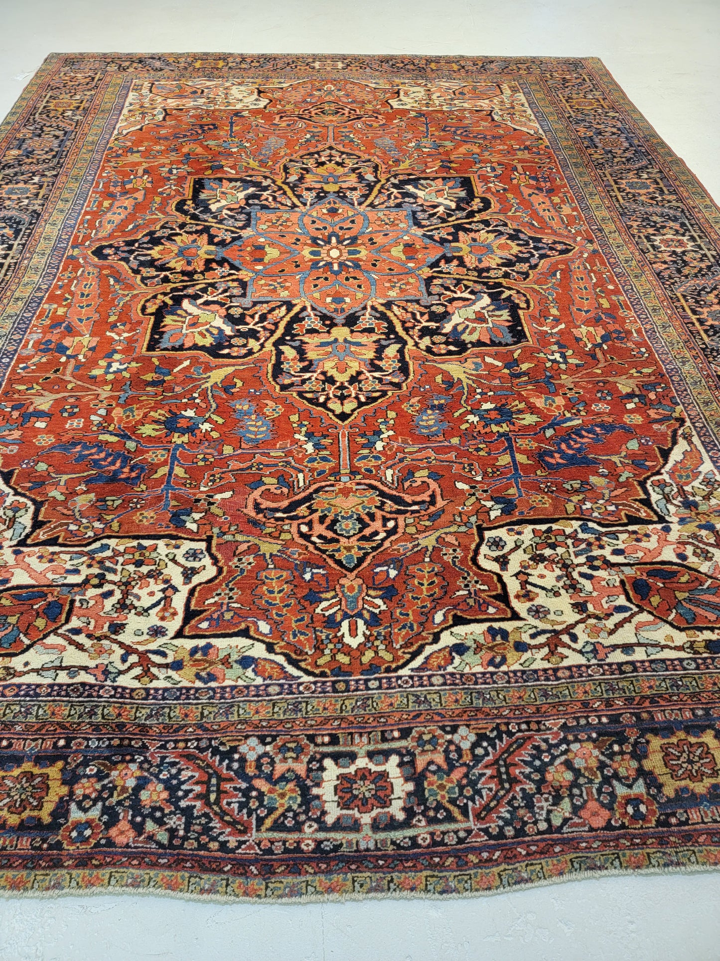 Antique Hand-Knotted Wool Rug Heriz 9'9" x 11'10"