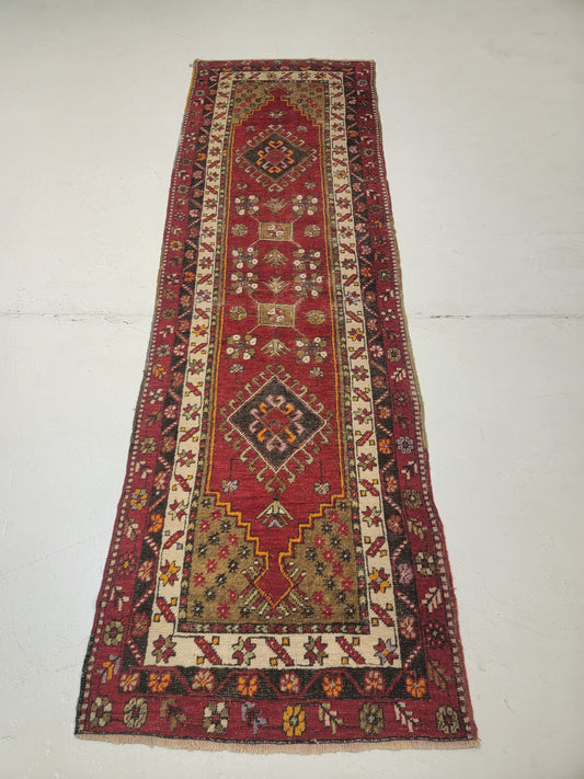 Hand-Knotted Wool Runner Turkish Oushak Anatolian 2'8" x 8'7"
