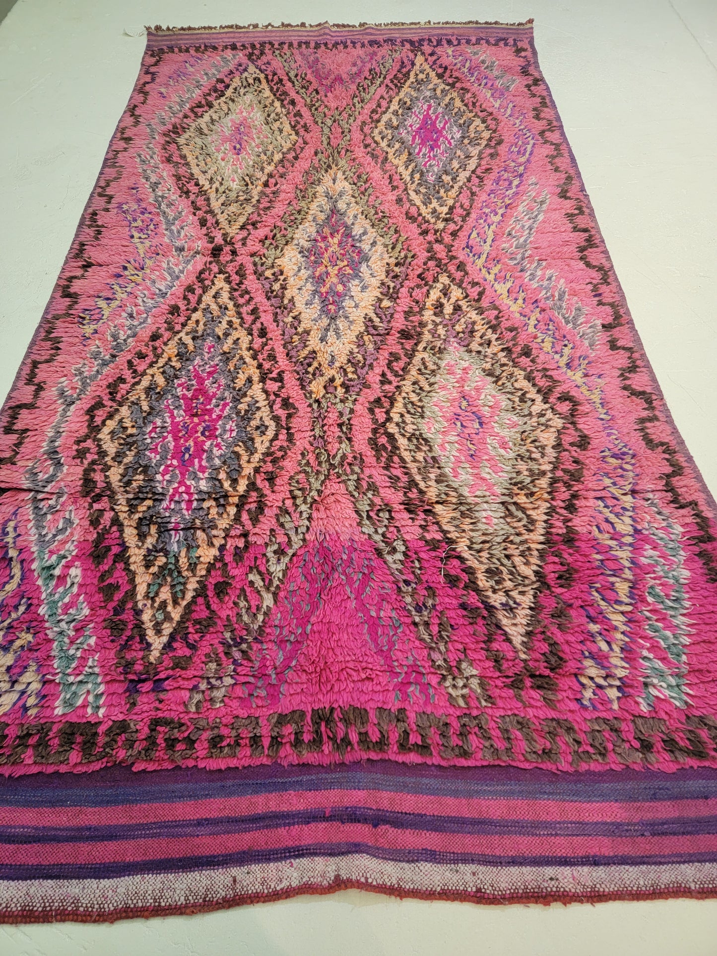 Hand-Knotted Wool Area Rug Moroccan 5'8" x 11'6"