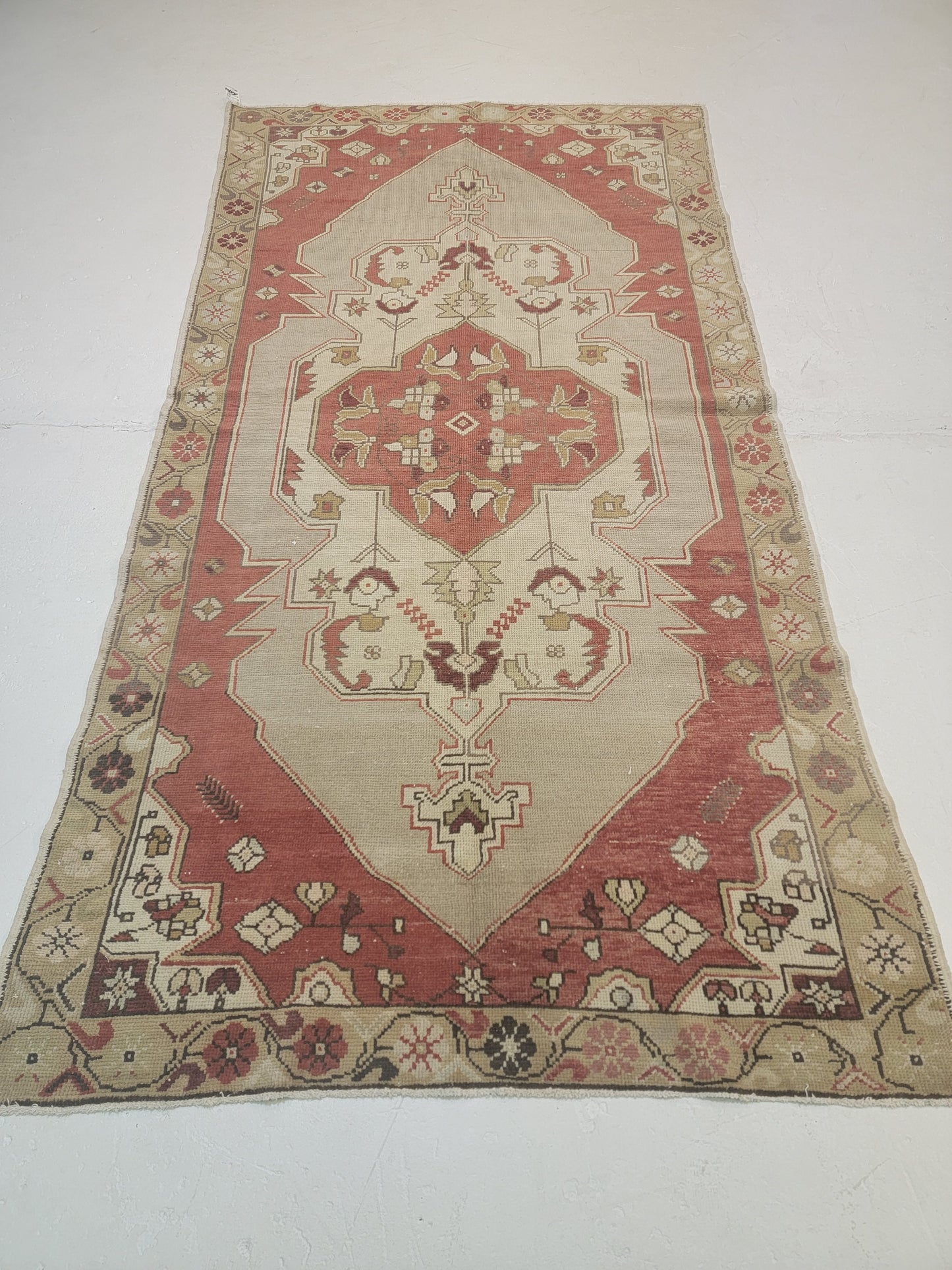 Hand-Knotted Wool Area Rug Turkish Oushak 4'4" x 8'5"