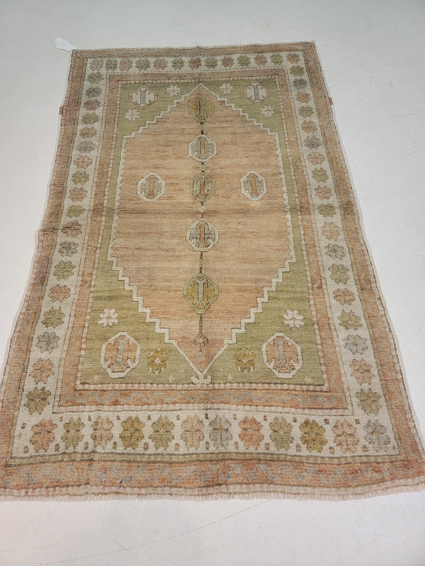 Hand-Knotted Wool Area Rug Turkish Oushak 3'1" x 5'