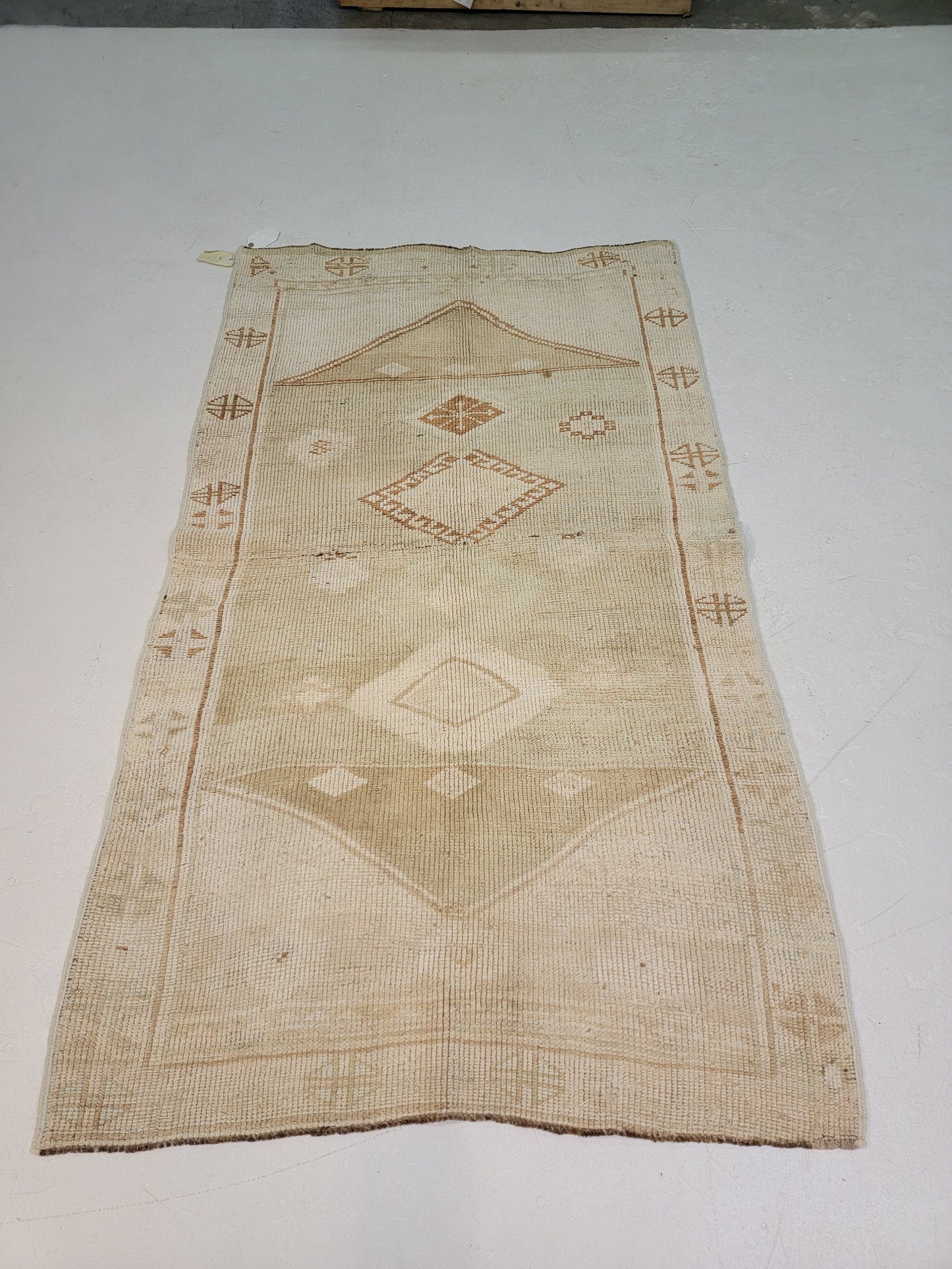 Hand-Knotted Wool Area Rug Turkish Oushak 3'4" x 6'