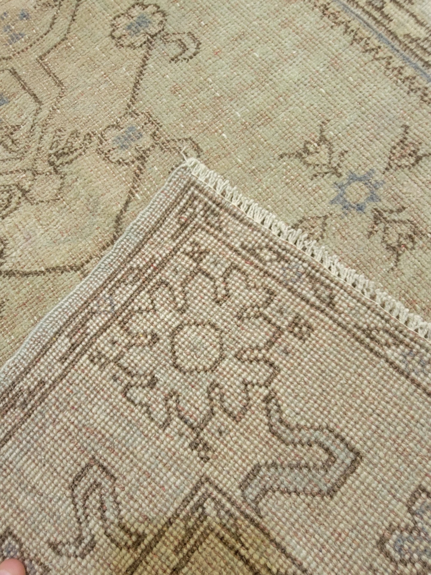 Hand-Knotted Wool Area Rug Turkish Oushak 2'8" x 4'11"