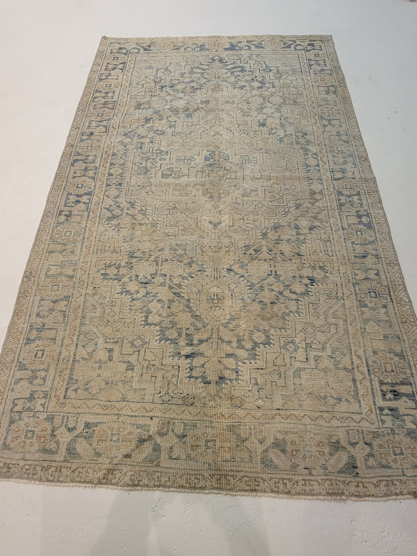 Hand-Knotted Wool Area Rug Turkish Oushak 4'2" x 6'11"